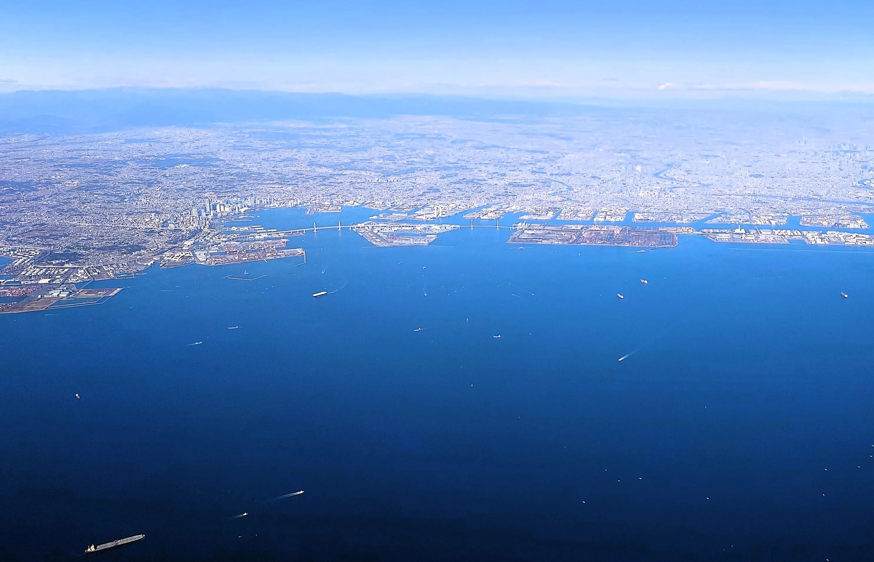 In-flight Window Photo Collection: 'Mt. Fuji over Lake Ashi
