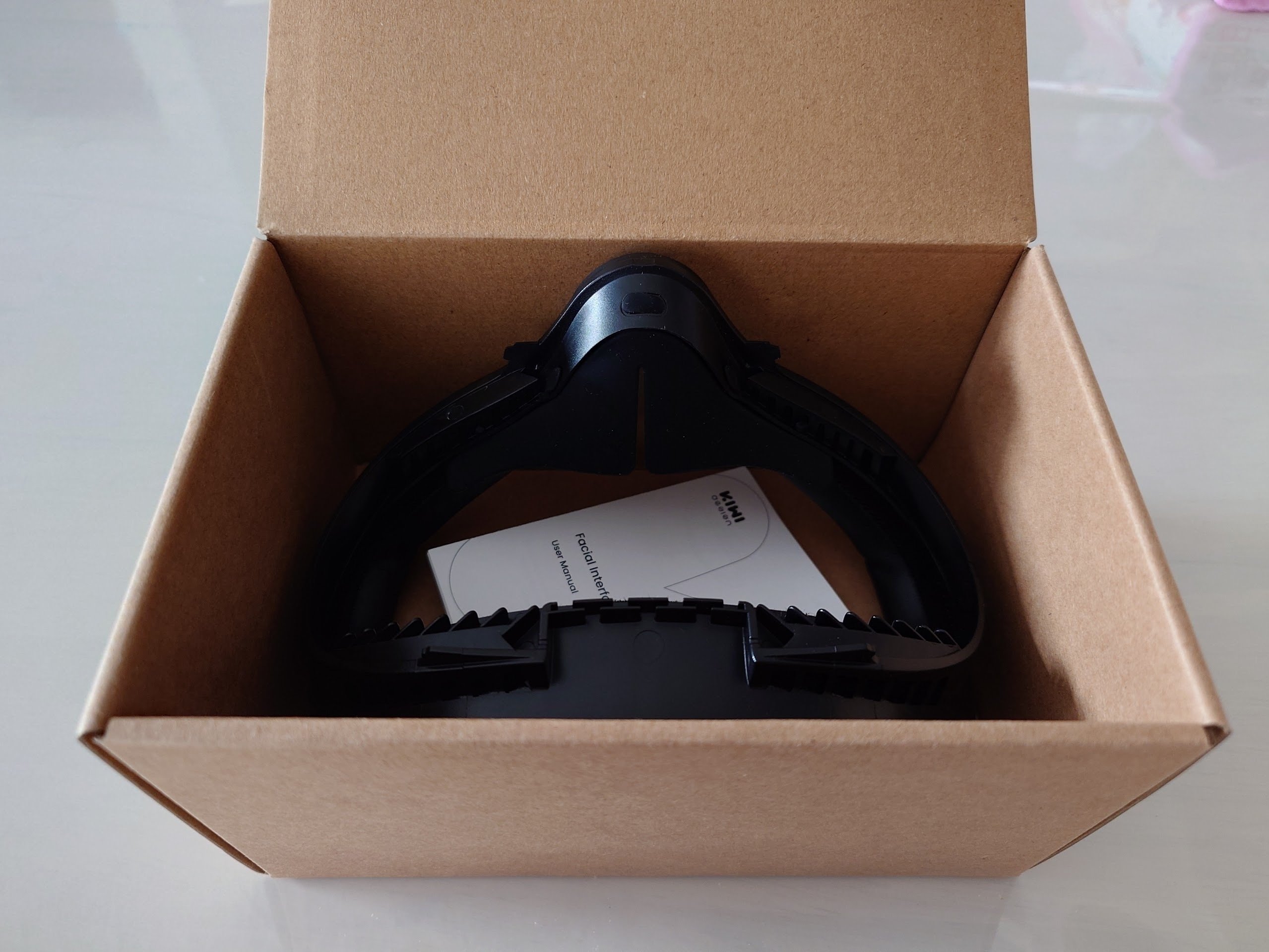  QUEST2　充電池フェイスカバーOP付き　新品未開封 ビニールもついてる Oculus Quest 2を快適にするアクセサリー6種 - AV Watch