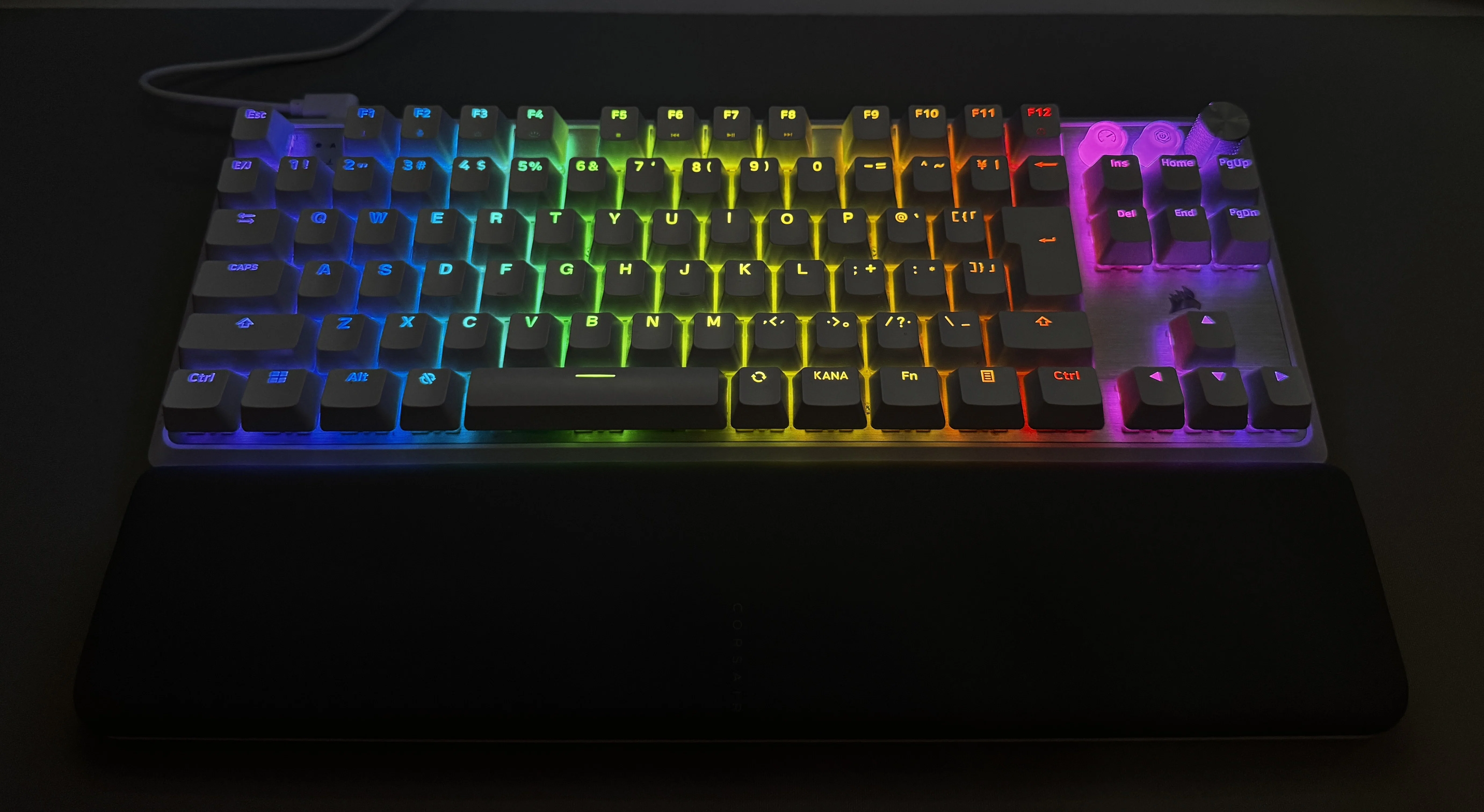 Logicool & Corsair & Redragon キーボード比較レビュー|打鍵感・音 Logicool & Corsair & Redragon キーボード比較レビュー|打鍵感・音