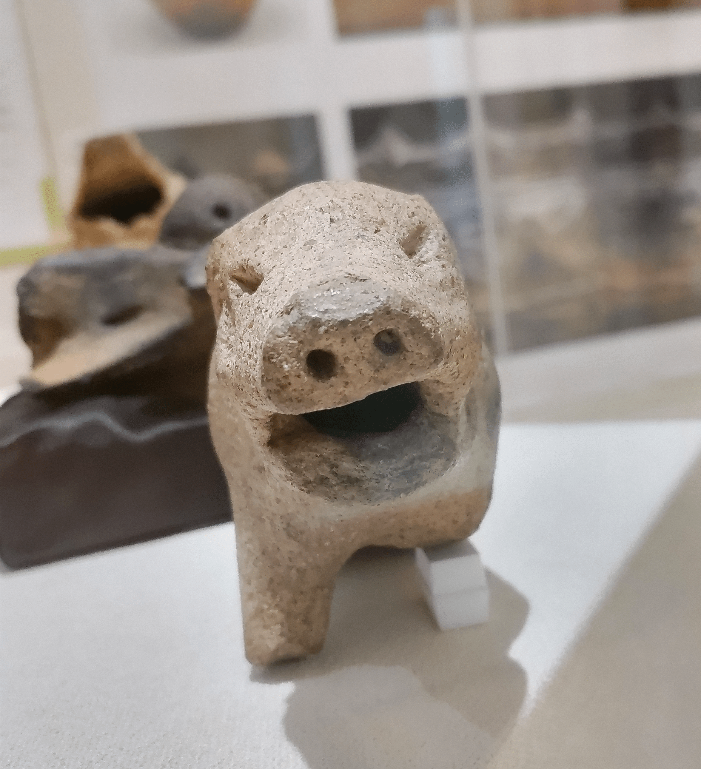 縄文期 岩手県盛岡市山屋遺跡出土 猪形いのしし形土偶 動物土偶