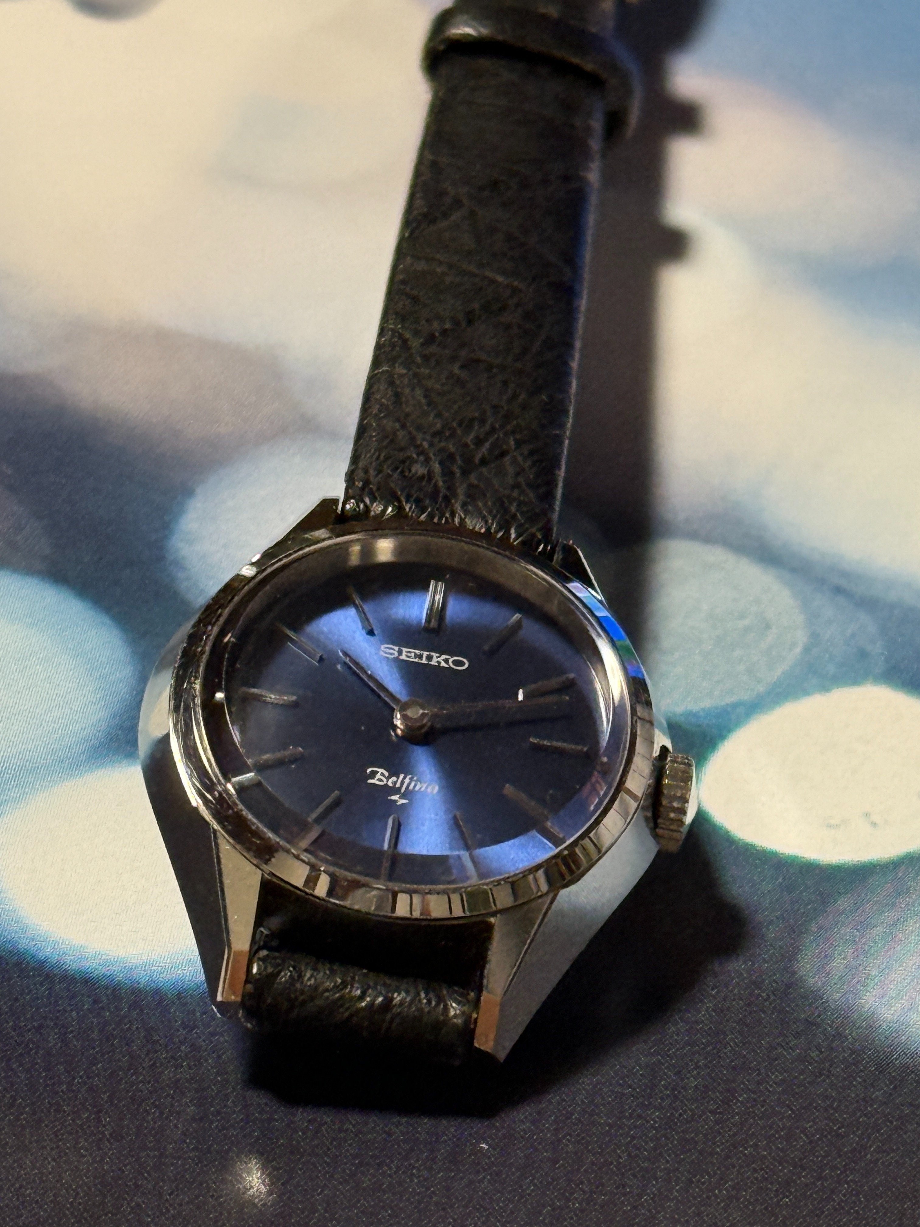 精工舎のブルーガラス時計　稼働品　昭和か大正 精工舎のブルーガラス時計 稼働品 昭和か大正 アンティーク時計 大正