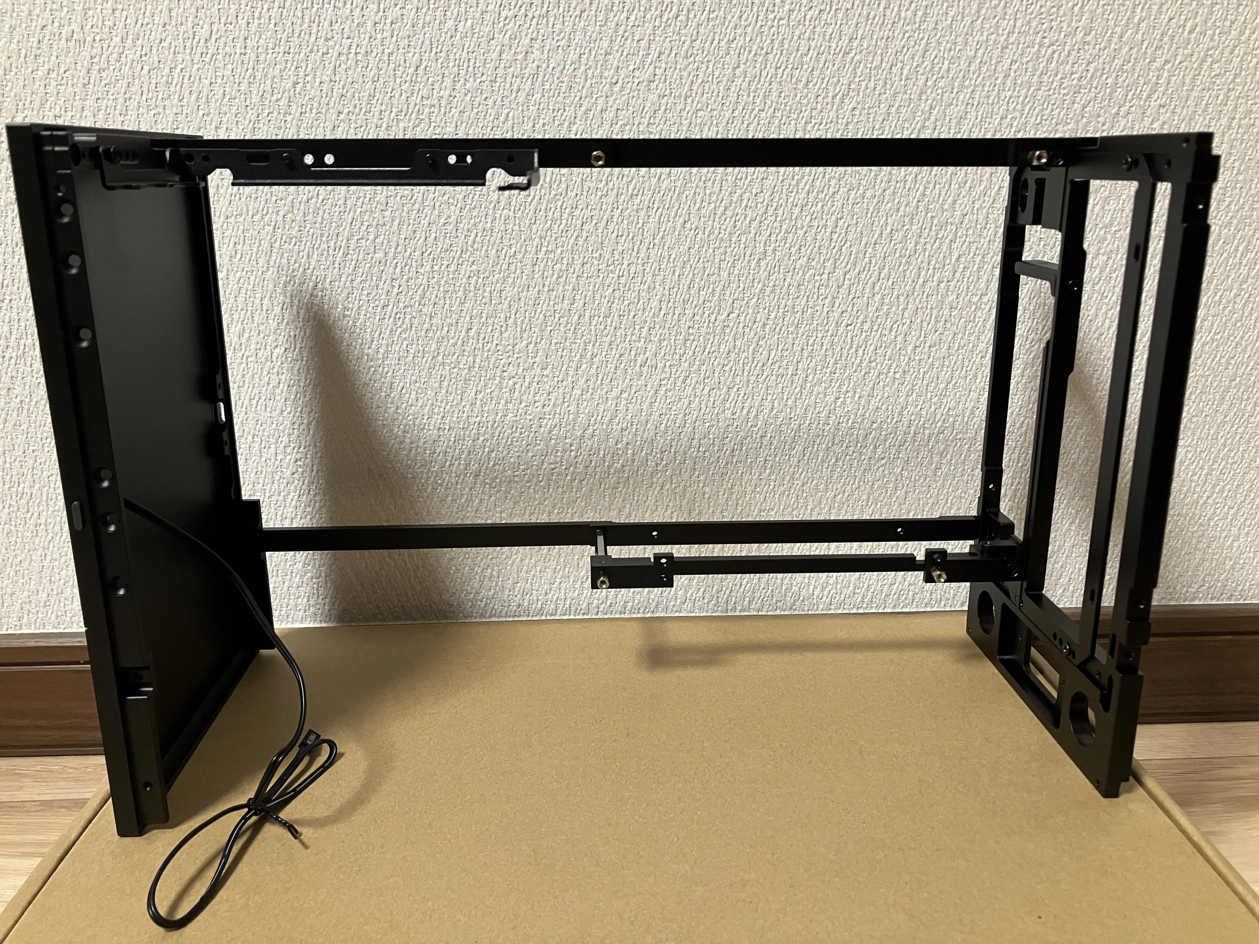 NCASE T1 v2.5 で組むミニマルゲーミングPC～組み込み～｜山ネズミ