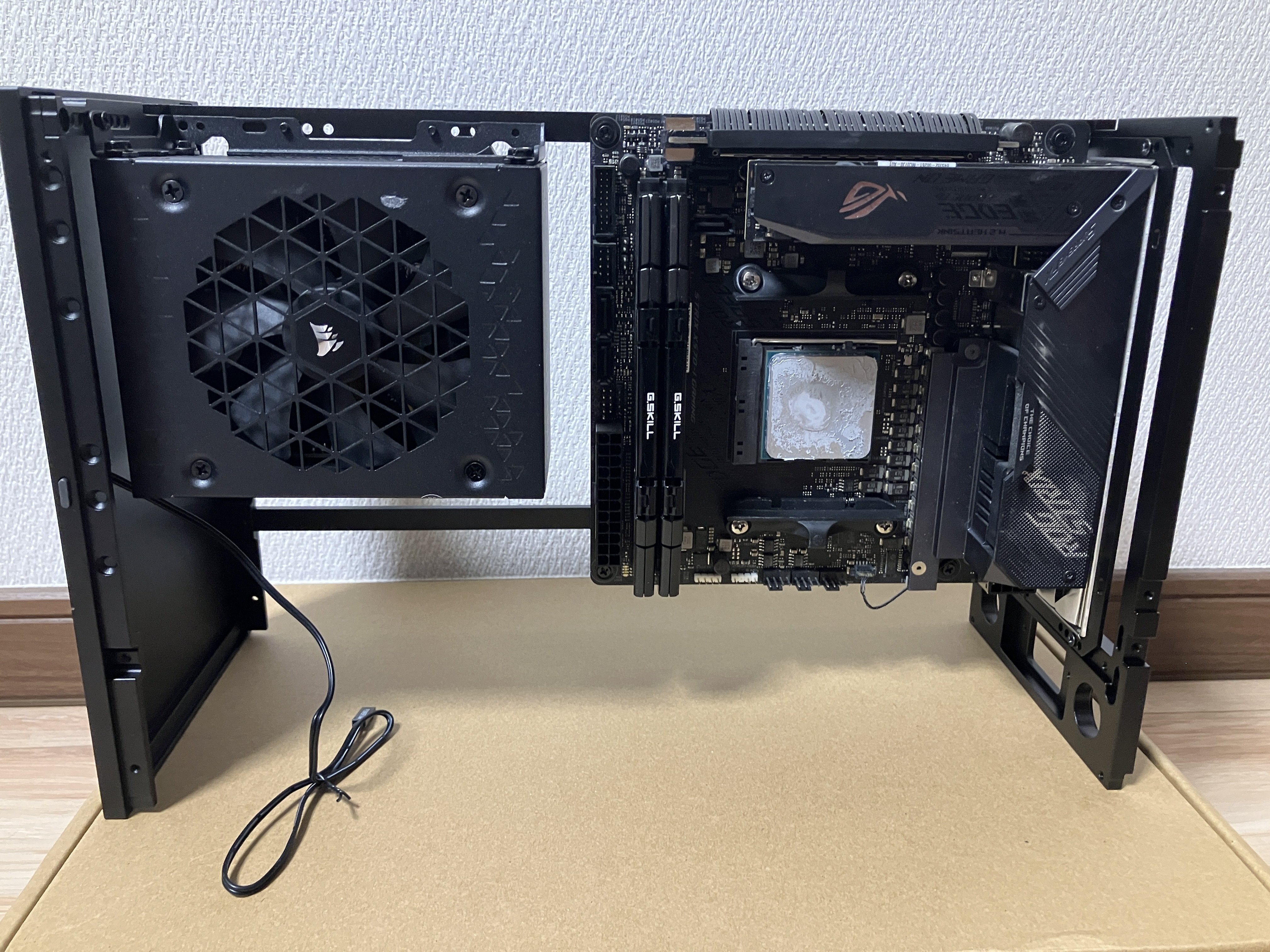 PCケース(自作PC用) NCASE Formd T1 V2.5 Black PCケース(自作PC用) NCASE Formd T1 V2.5 Black NCASE T1 – Premium