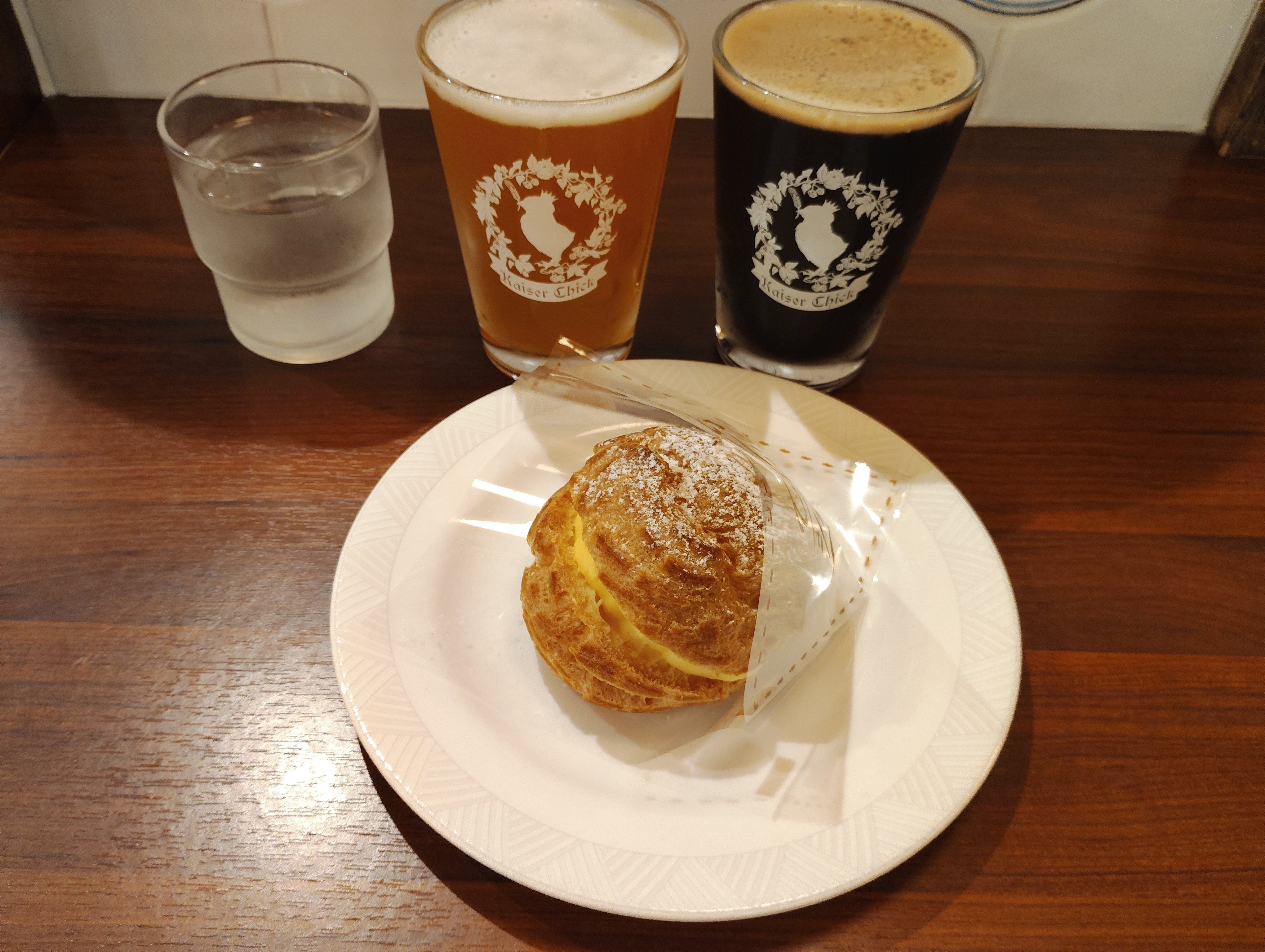クラフトビールと洋菓子 Kaiser Chick（京王線飛田給駅）で飲み比べ＋