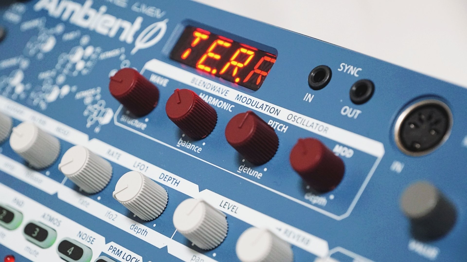 SONICWARE LIVEN Ambient Ø（アンビエントゼロ） SONICWARE LIVEN Ambient Ø（zero） 登場！没入型アンビエント
