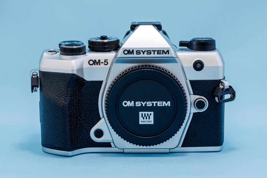 レビュー】OM SYSTEM OM-5 Mark II｜七語零黎の「青・空・虹」