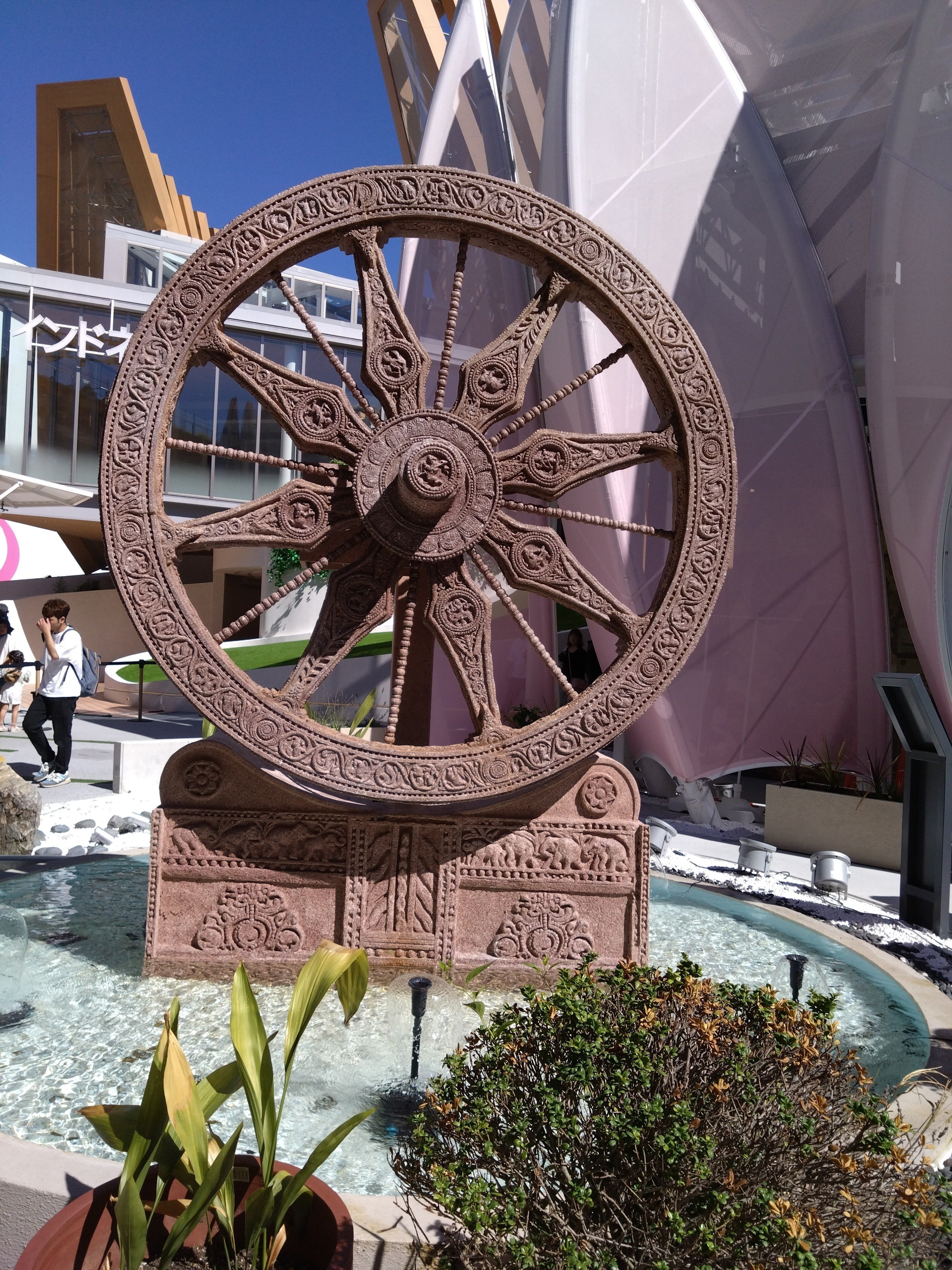 万博の旅④インドパビリオン｜ダリア