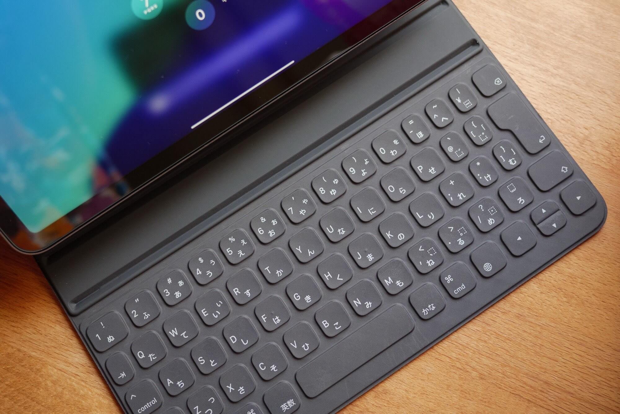 iPad Air用キーボードはSmart Keyboard Folioが最適｜ばるき