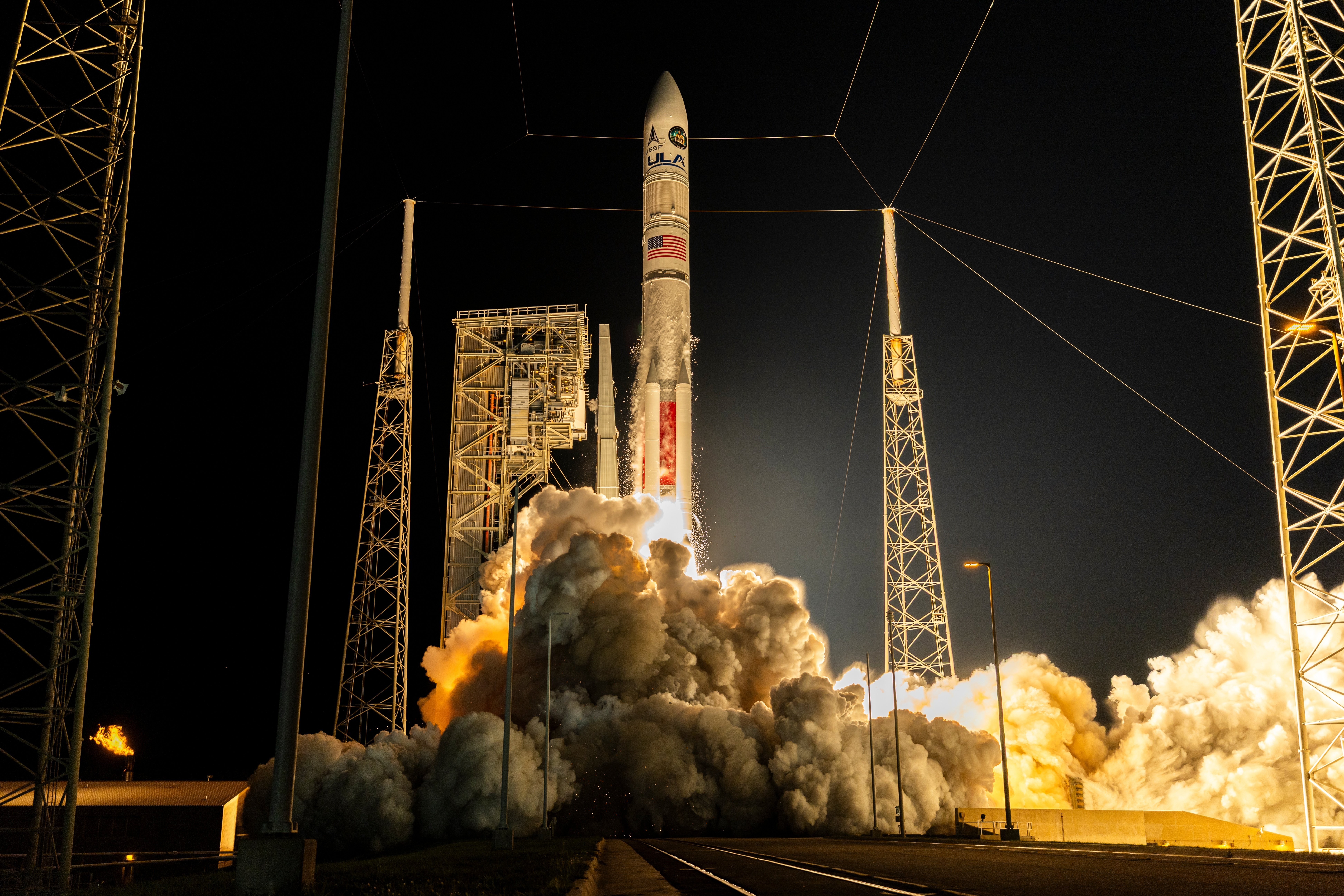 低エネルギー・ロケットと高エネルギー・ロケット――スペースXとULAの