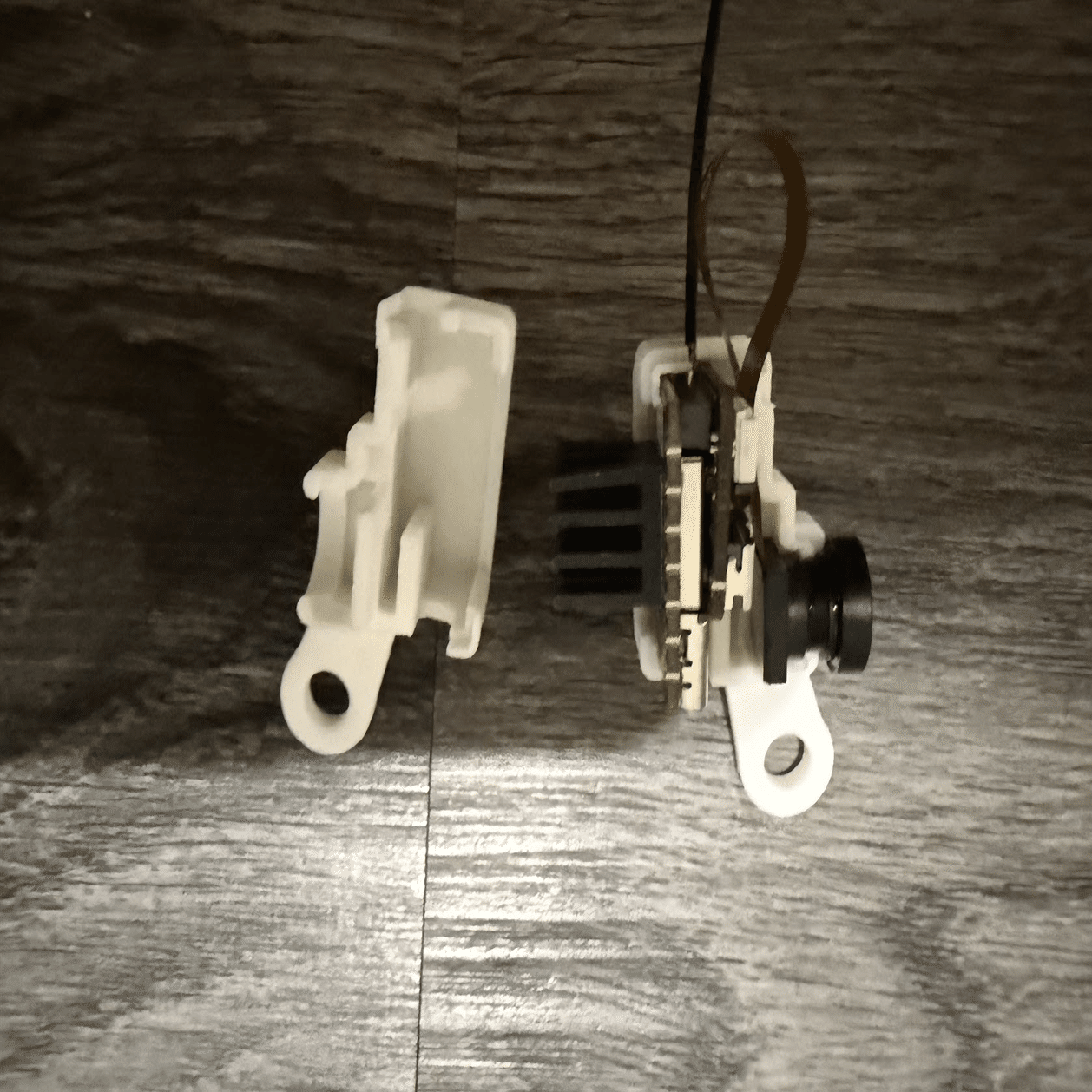 Quest3顔トラ実現（DIY版Project Babble）メモ。｜kirigo@VRC