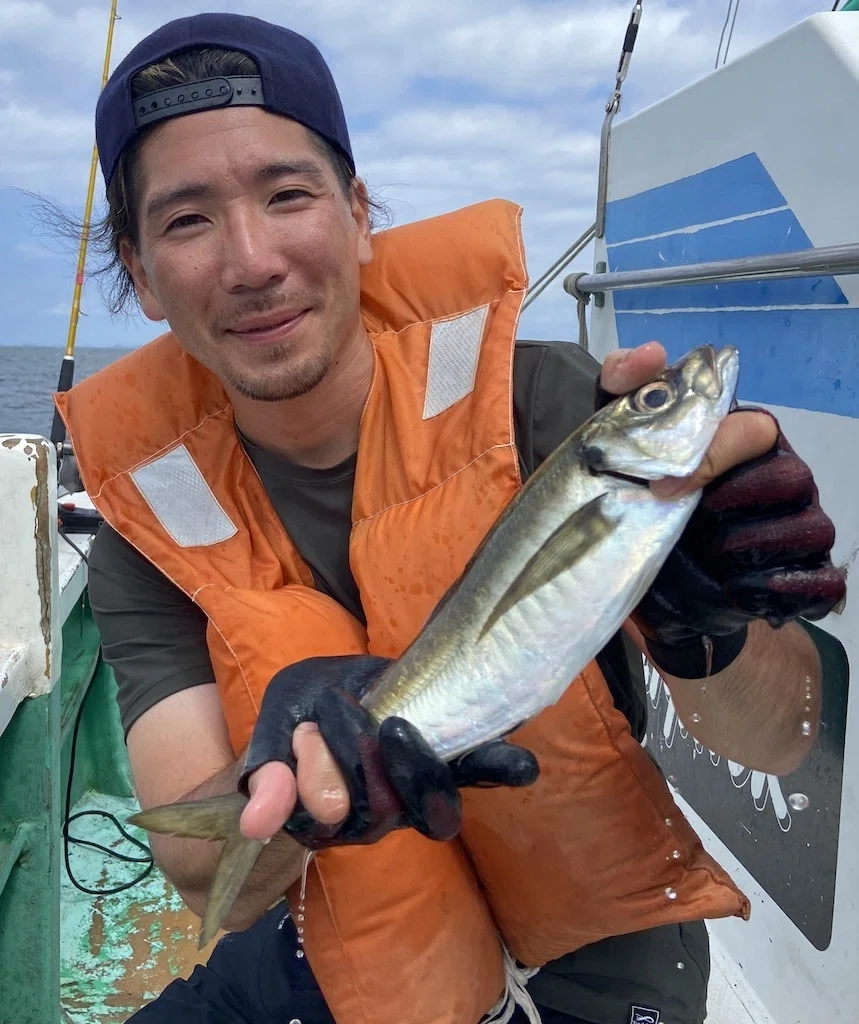 泳がせ】マトウダイをゲット！後半はアジ入れ食い、松輪サバも混じる