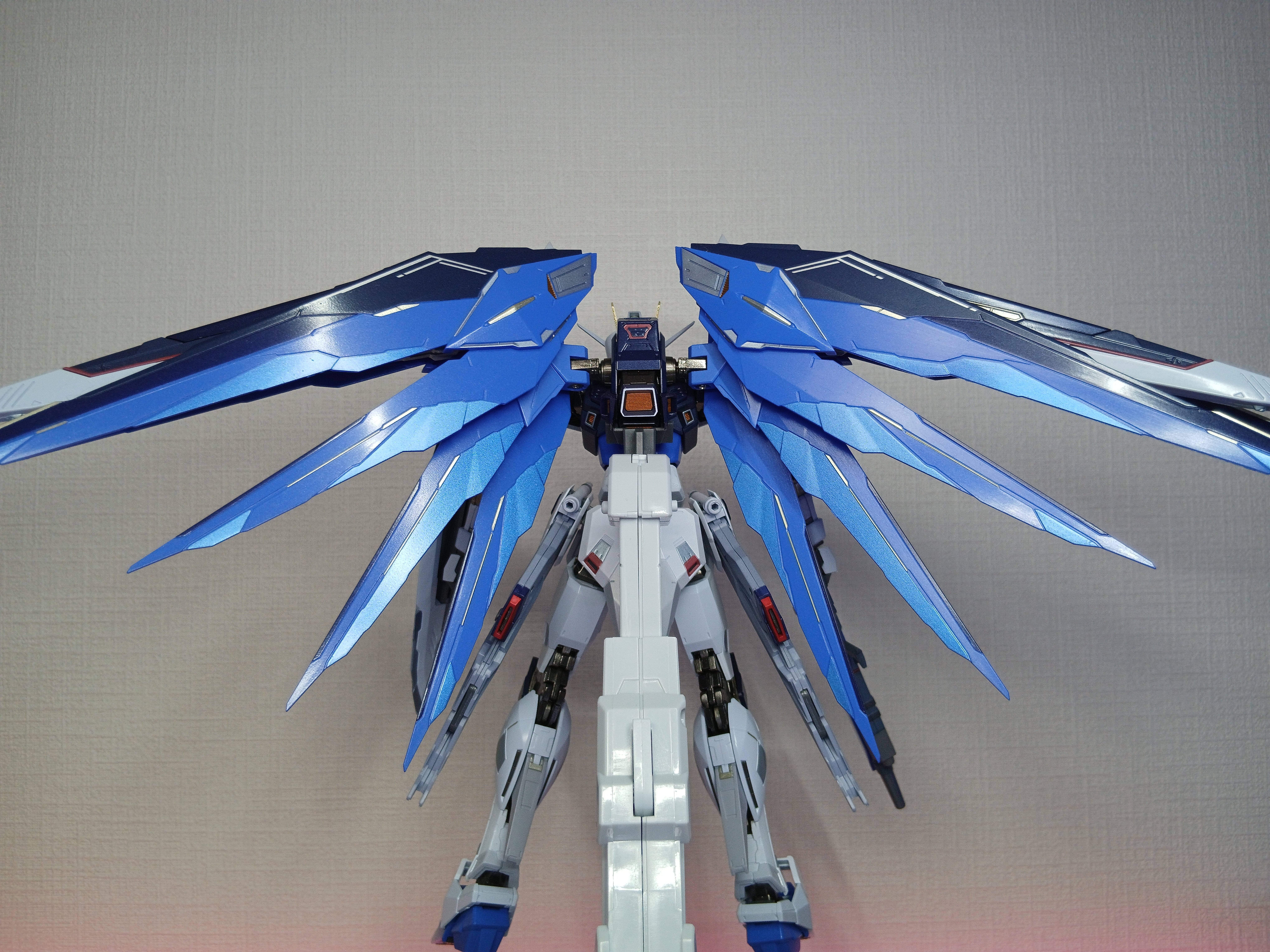 感想]METAL BUILD フリーダムガンダム CONCEPT 2 SNOW SPARKLE