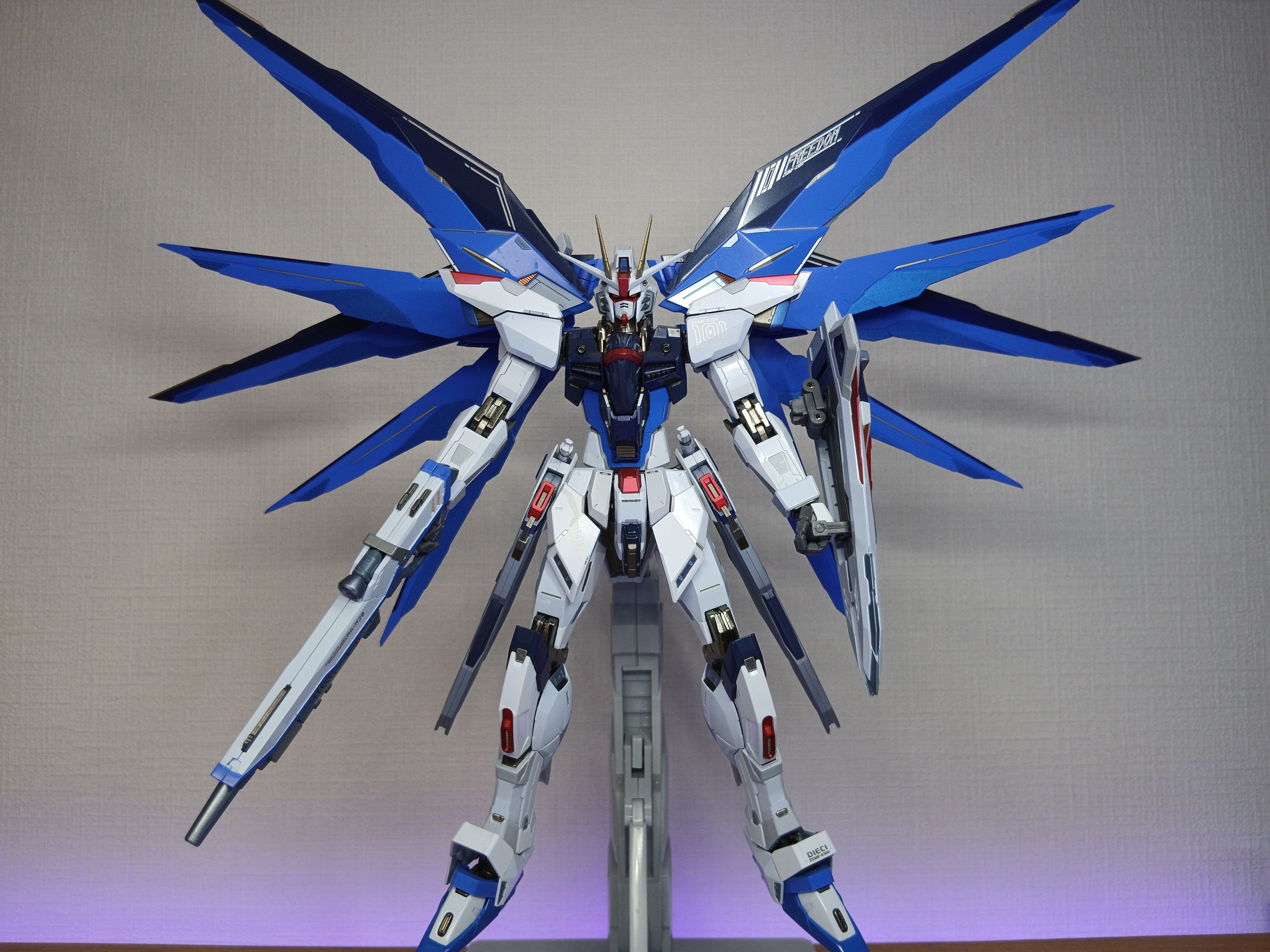 メダルビルド　フリーダム　concept  sparkle ver. METAL BUILD フリーダムガンダム CONCEPT 2 SNOW SPARKLE Ver