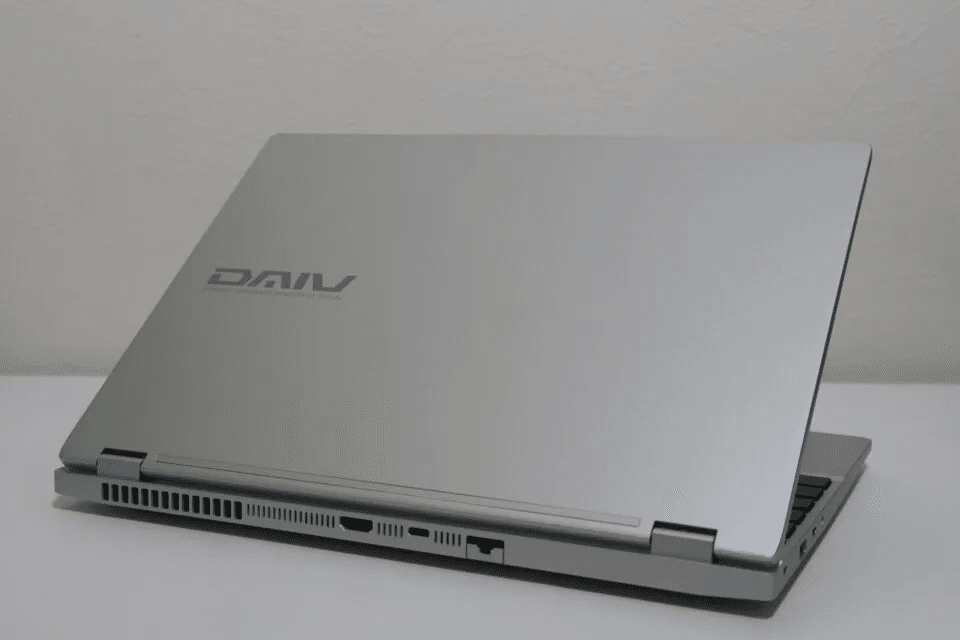 マウスコンピューター DAIV Z4 クリエイター ノートパソコン 動画編集 DAIV Zシリーズ｜14型モバイルクリエイターノートPC DAIV by