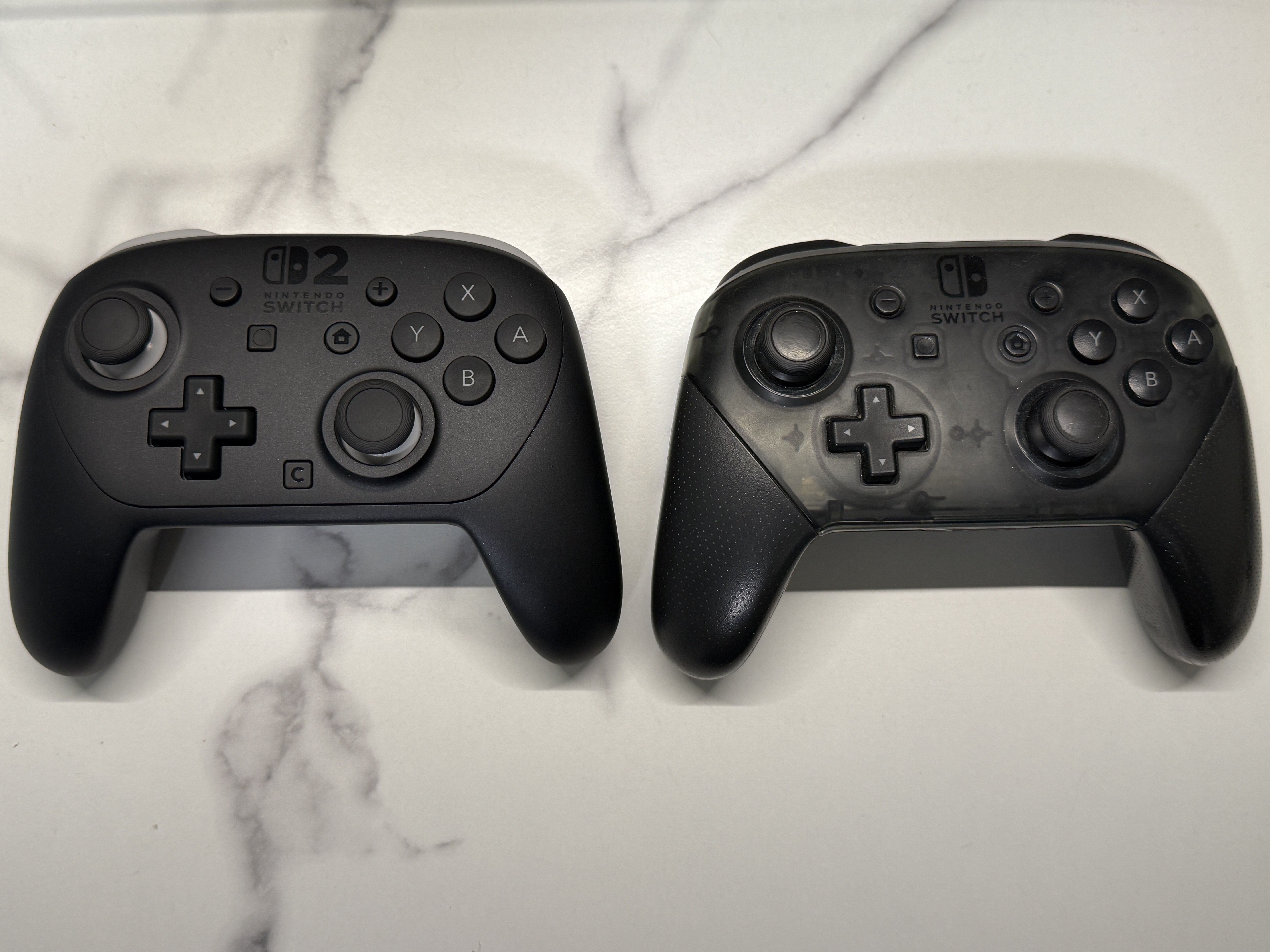 Nintendo Switch プロコン 純正品 2台 任天堂Switch本体、プロコン2つ