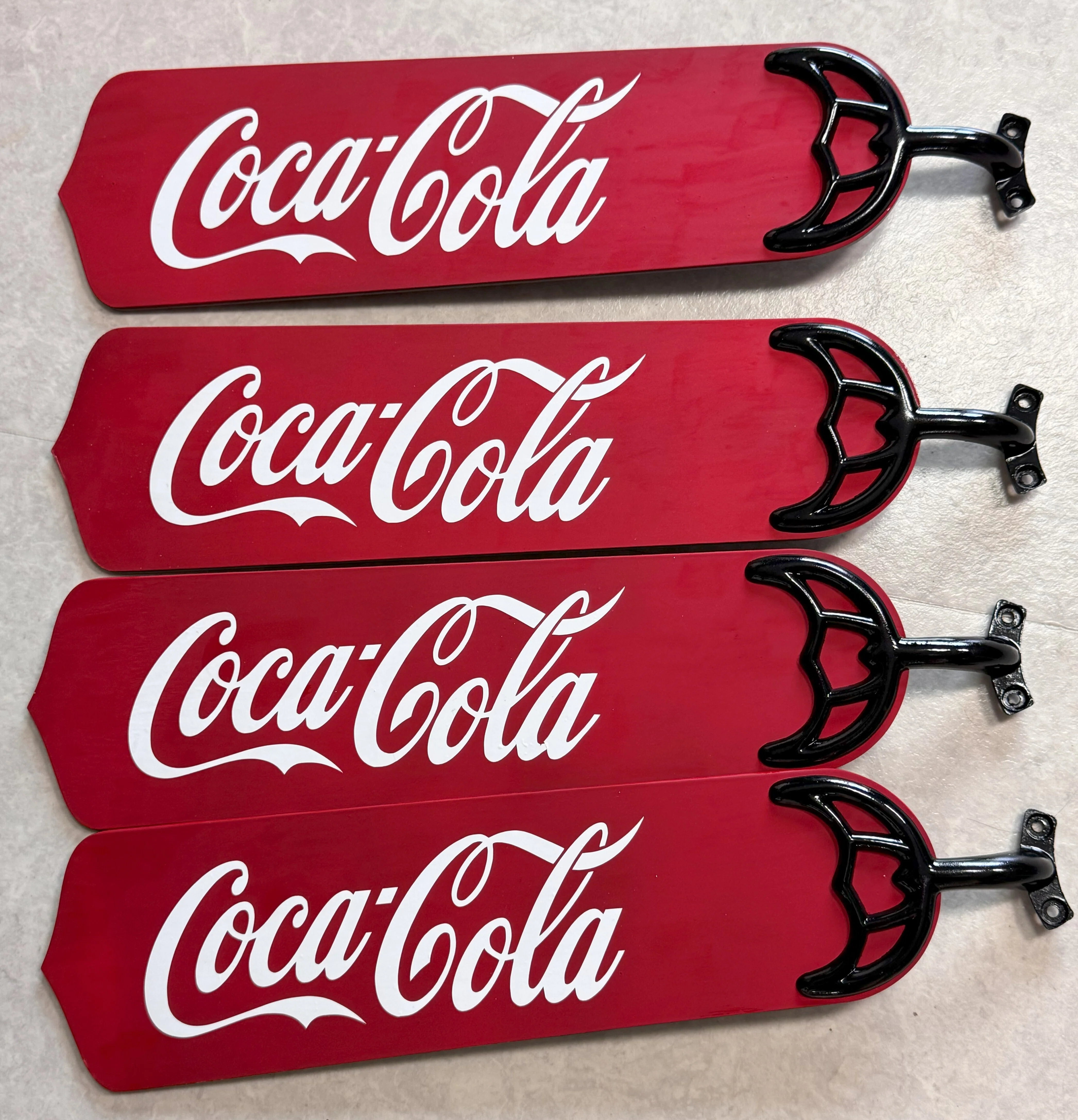 DIY・リユース】ただのシーリングファンが「コカ・コーラ」デザインで