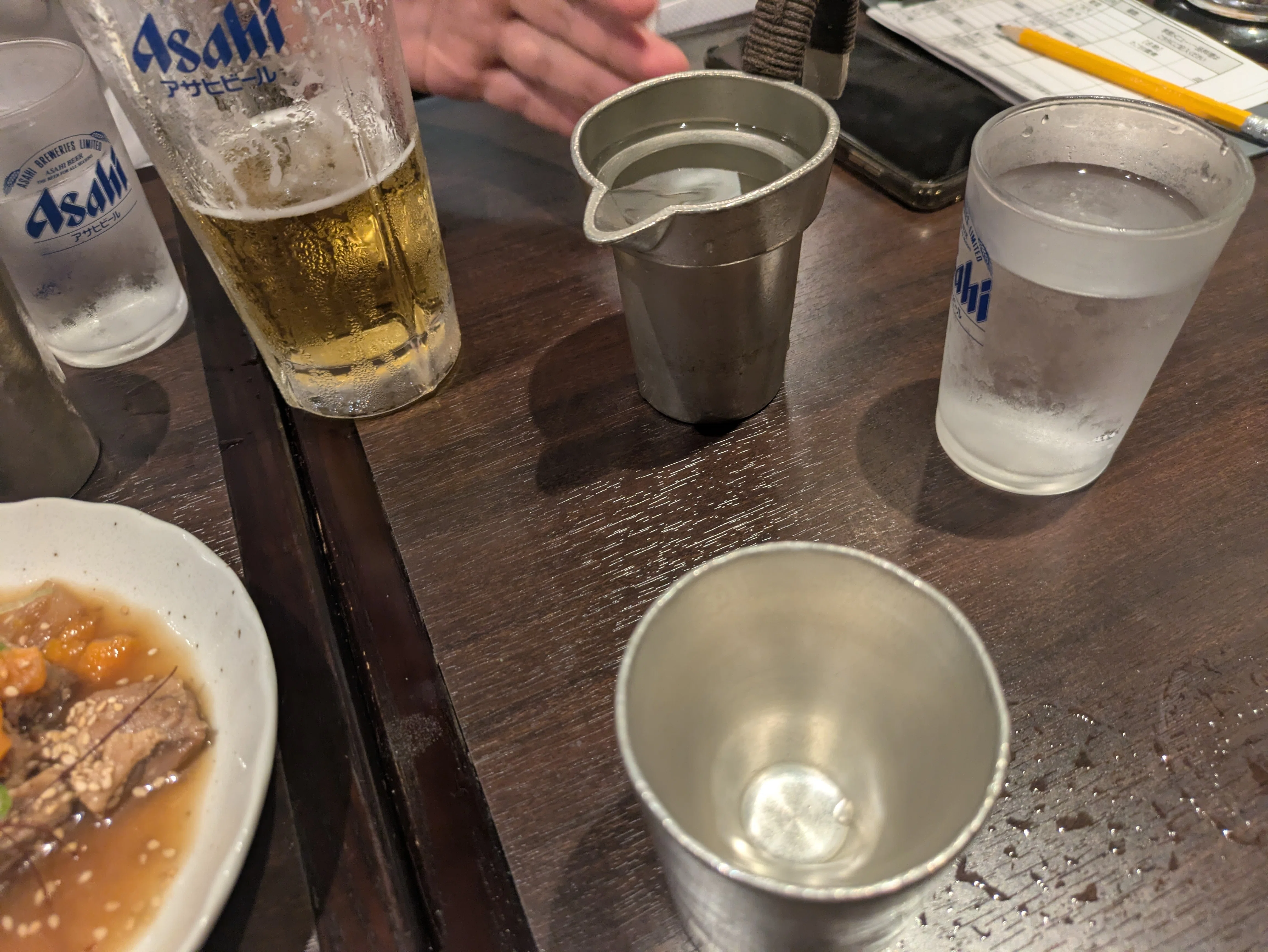 日本初のおでん屋「たこ梅」で、熱燗にひたすら酔いしれた｜小笠原 