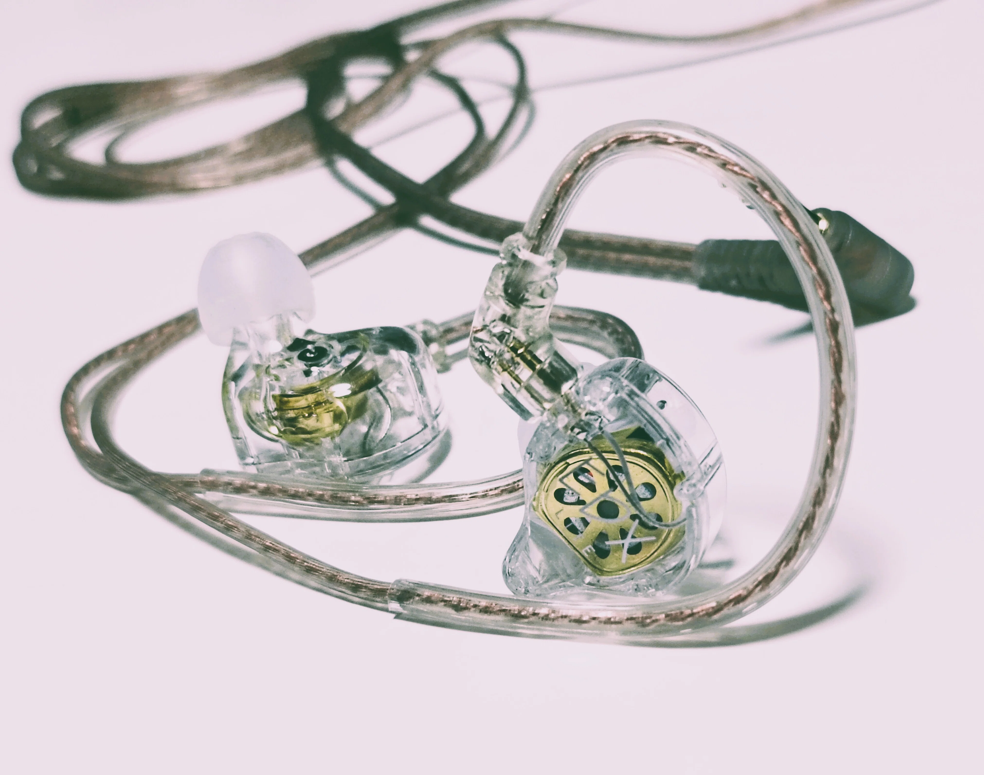 KZ EDX Lite & KZ Dawn | Auditioning Two Earphones at the Lowest