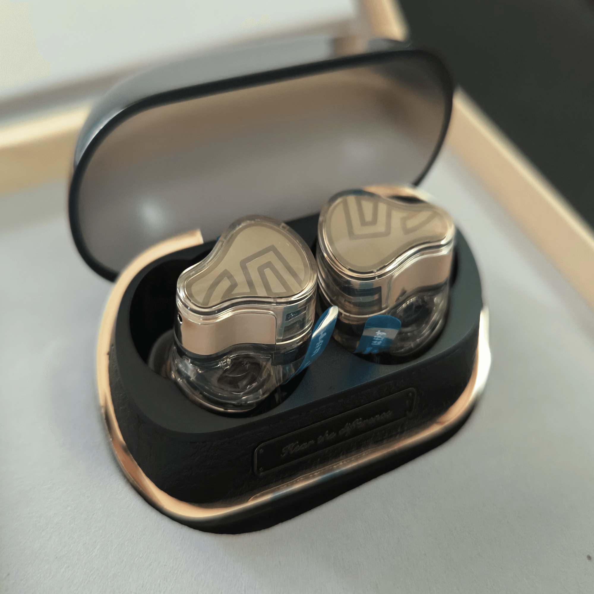 SOUNDPEATS H3は有線イヤホン並みの高音質と-55dbの強力なANCを搭載