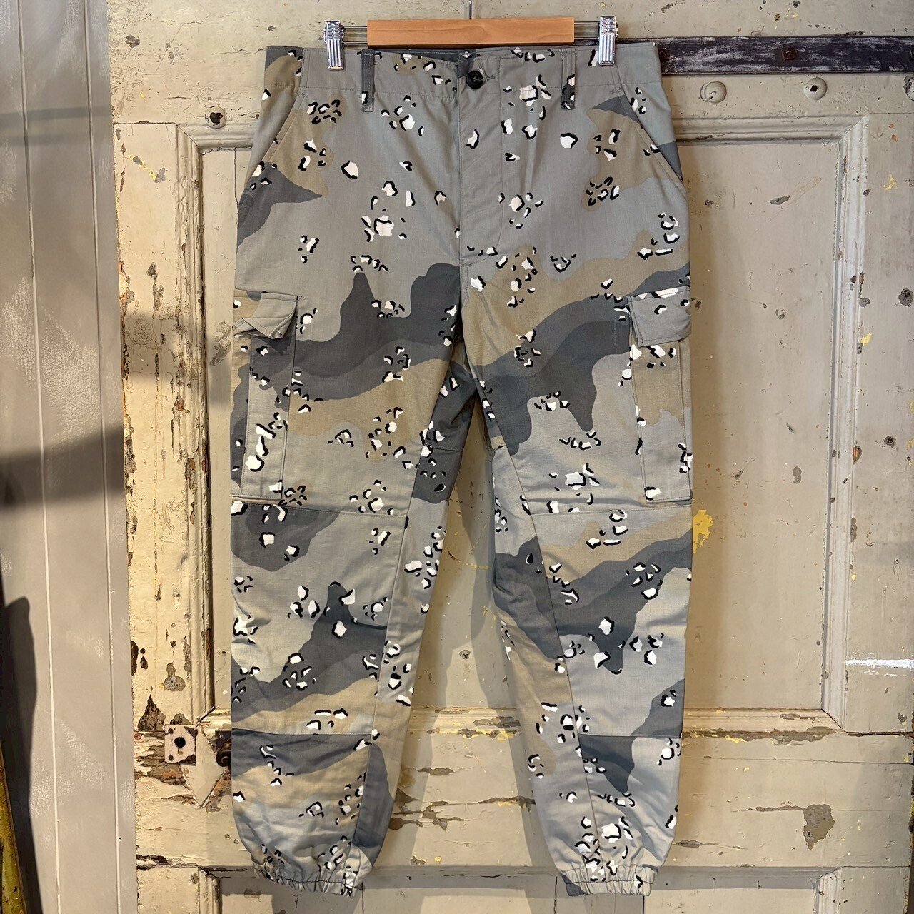 希少】謎のグレーチョコチップカモ徹底考察 ミリタリーパンツ｜はつみ