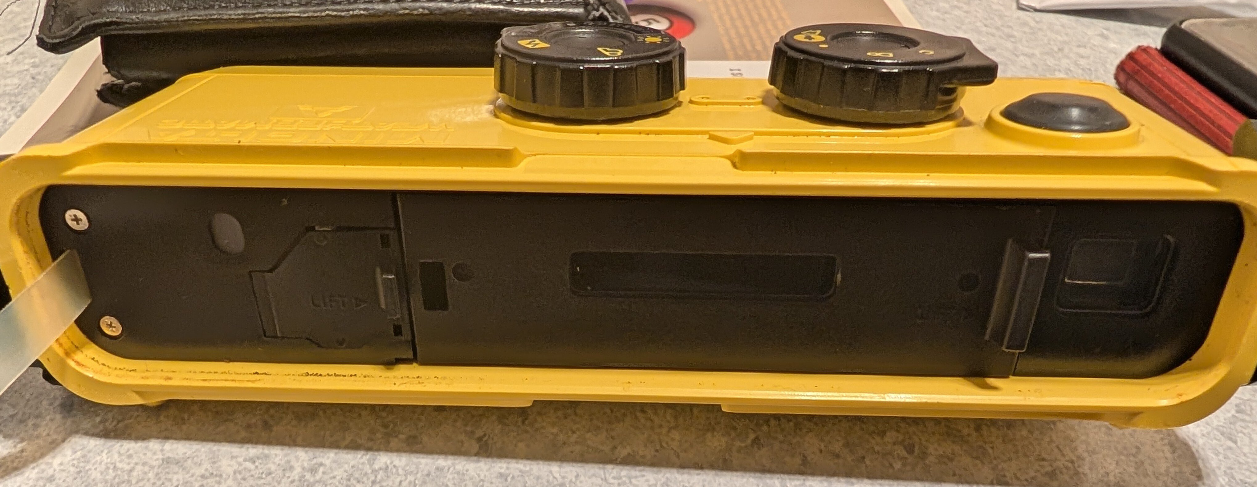 MINOLTA WEATHERMATIC A見参｜ジョン万太郎