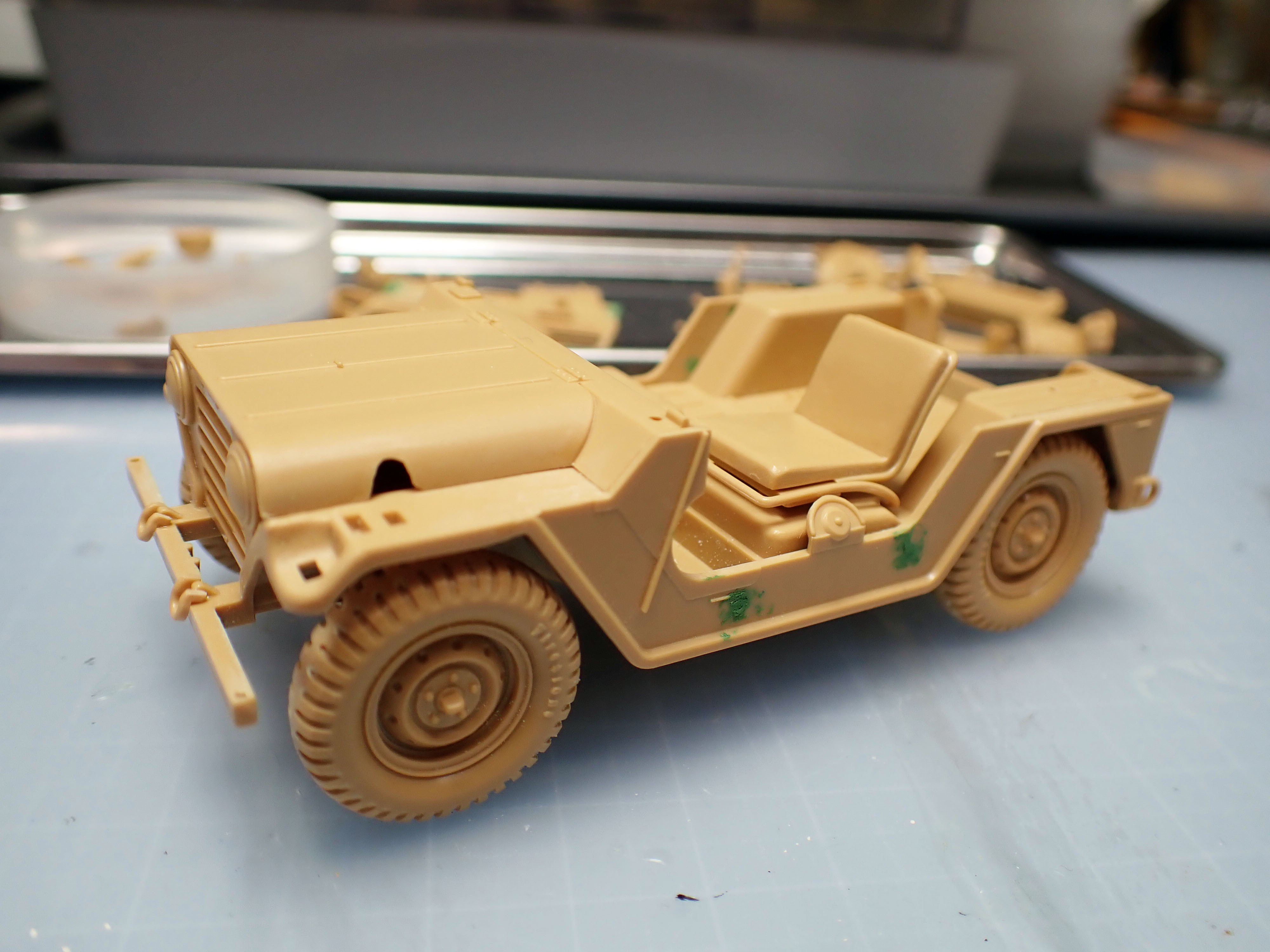 経験値稼ぎ：タミヤ 1/35 M151A2｜積みプラで詰んだAKI