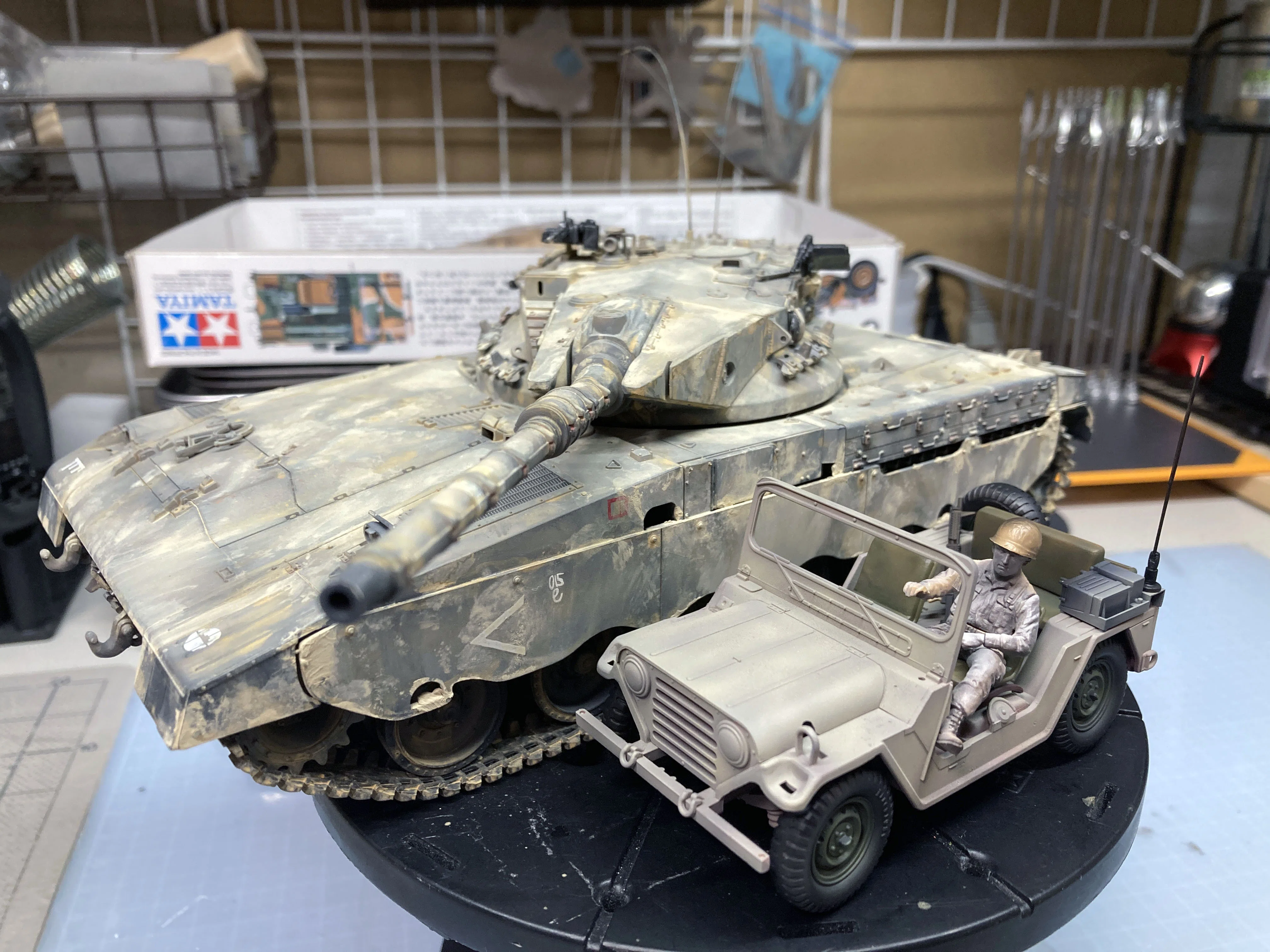 経験値稼ぎ：タミヤ 1/35 M151A2｜積みプラで詰んだAKI