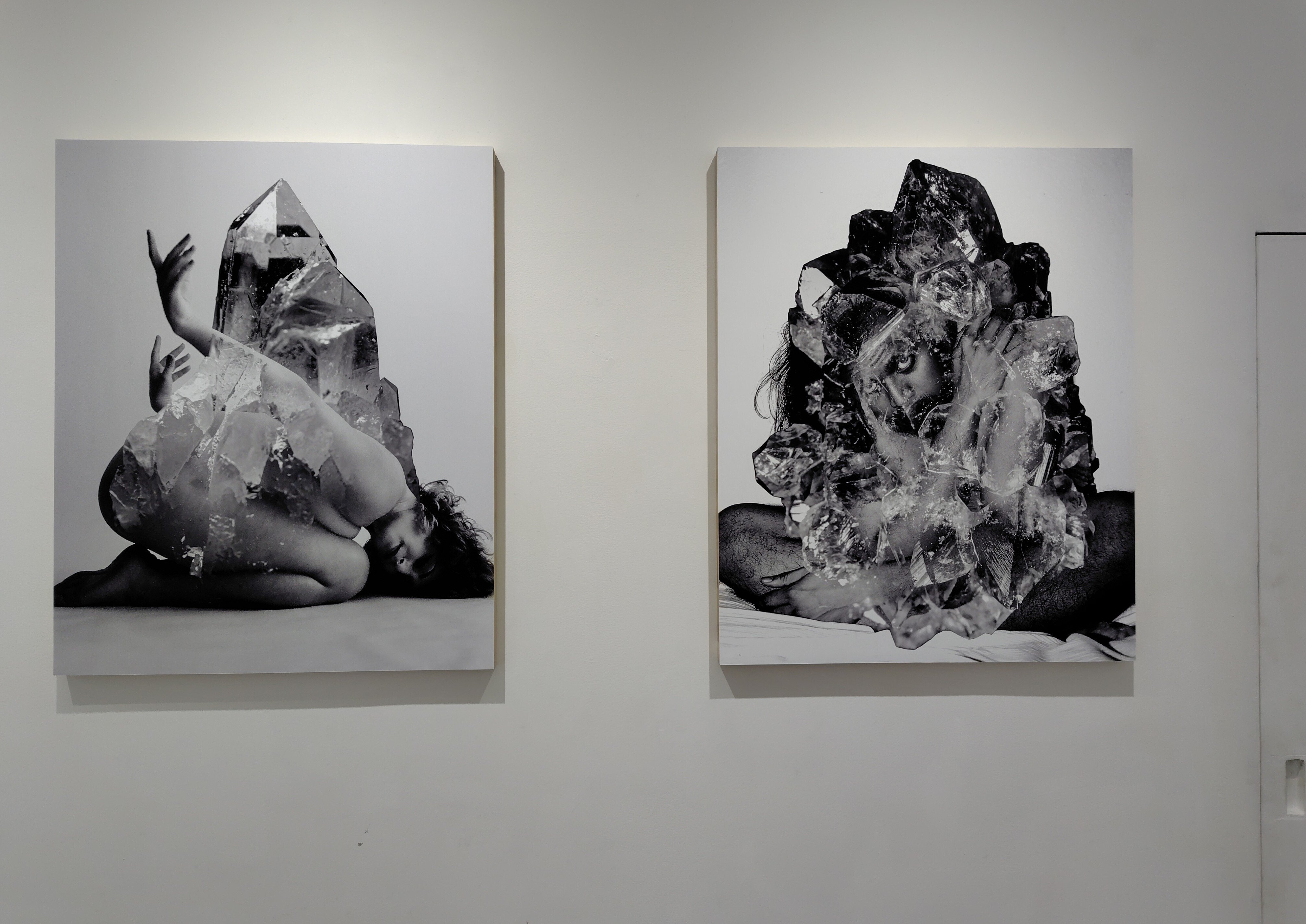 アート　美術品 展覧会レポ：石と人が溶け合うアート──zkmk「Mineralize