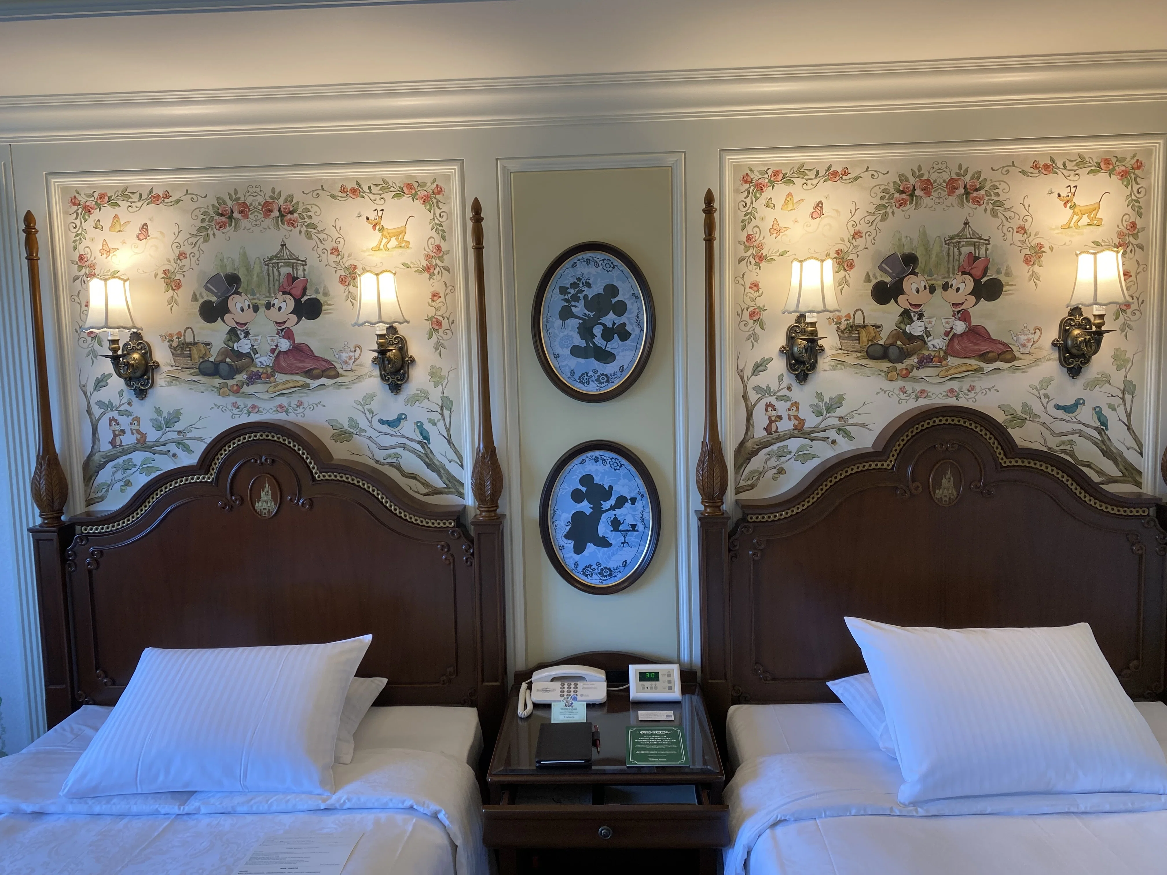 ぼっちでディズニーランドホテルに泊まって来た｜のん