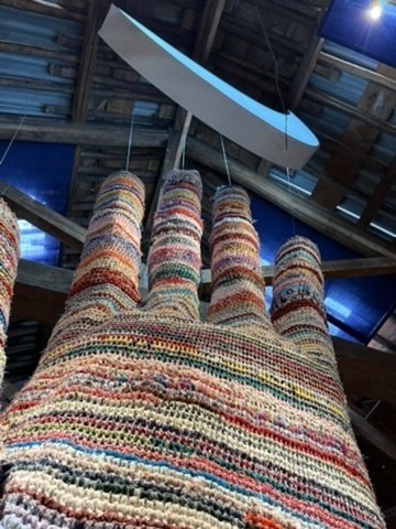 二つの乗り物、二つの左手 — 瀬戸内国際芸術祭2025 レオニート