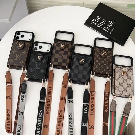 スマートフォンケース☆LOUIS  VUITTON☆ ルイ・ヴィトンが新作の小物を発売、全3色展開のスマートフォン