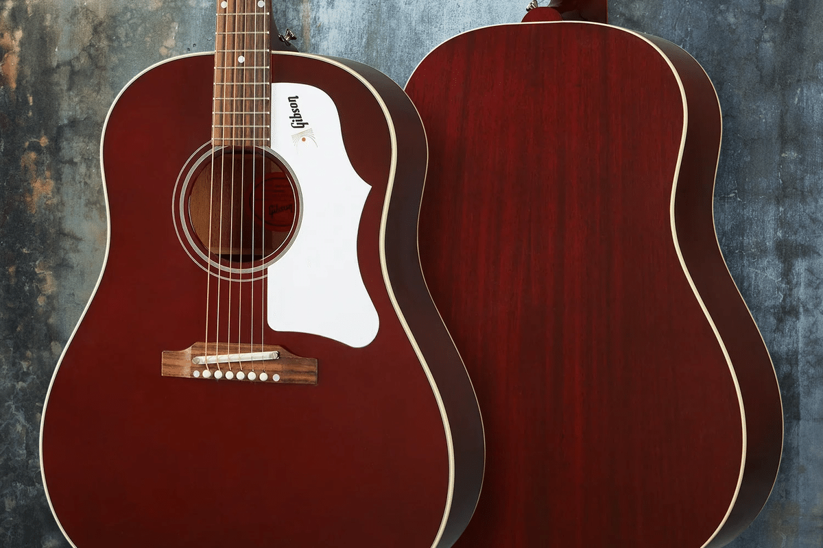 GibsonJ-45 ワインレッド ハードケース付 GibsonJ-45 ワインレッド