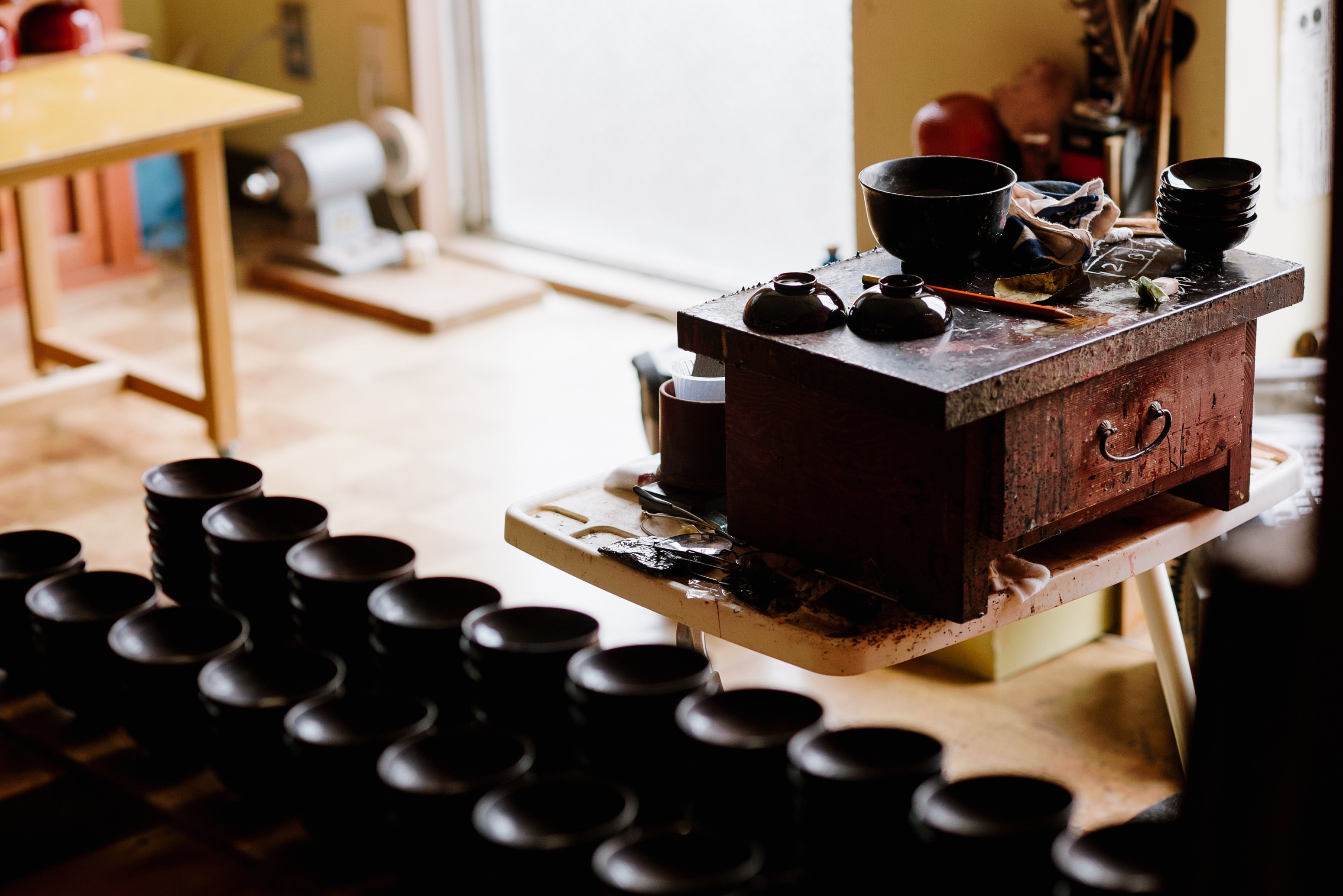 使うたびに“育つ”ボトルとは？thermo mug×土直漆器が生んだ“持ち運べる