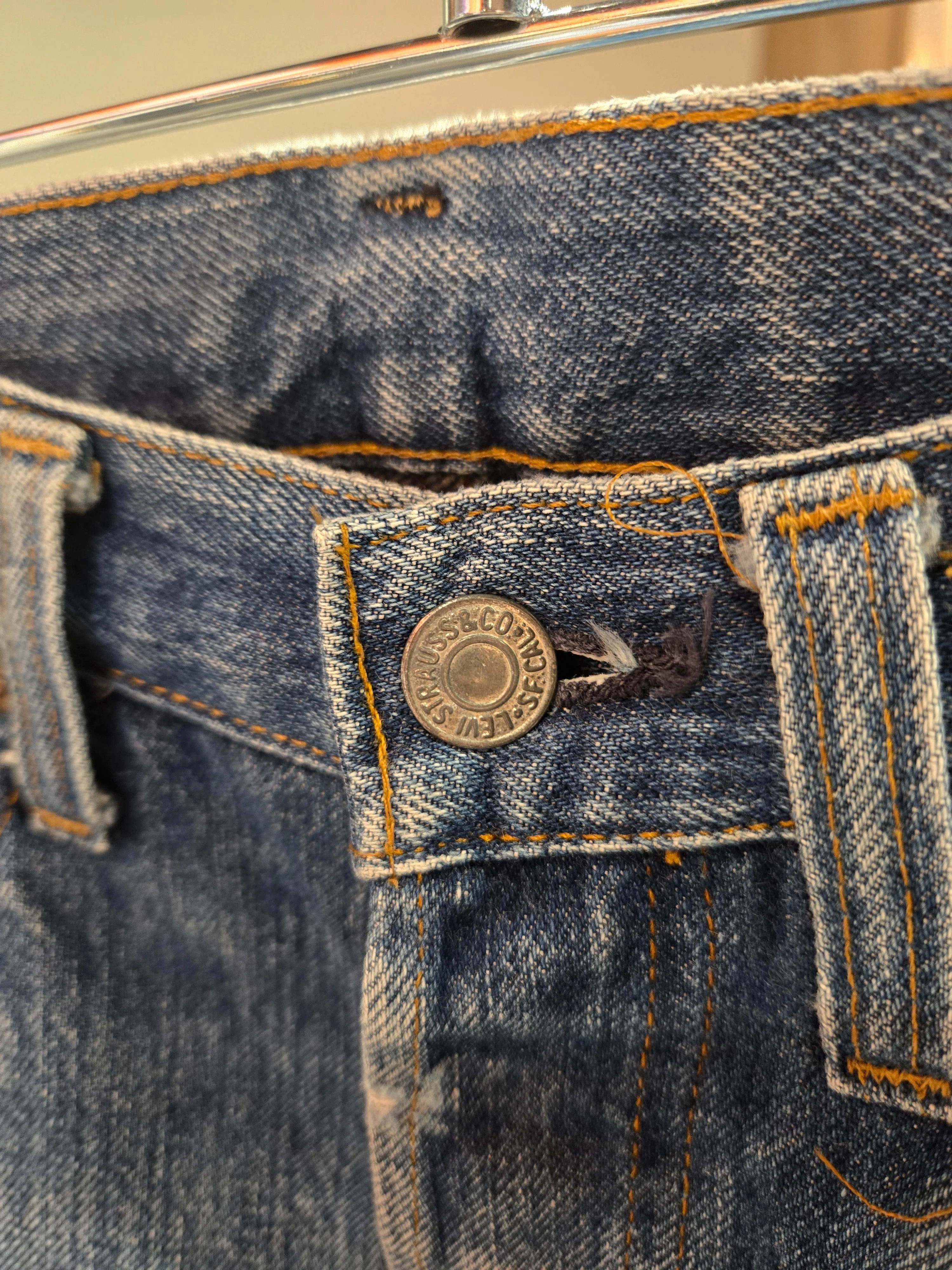 Levi's 501 66後期 ―イレギュラーな縦落ちを楽しむ―｜小倉 古着屋