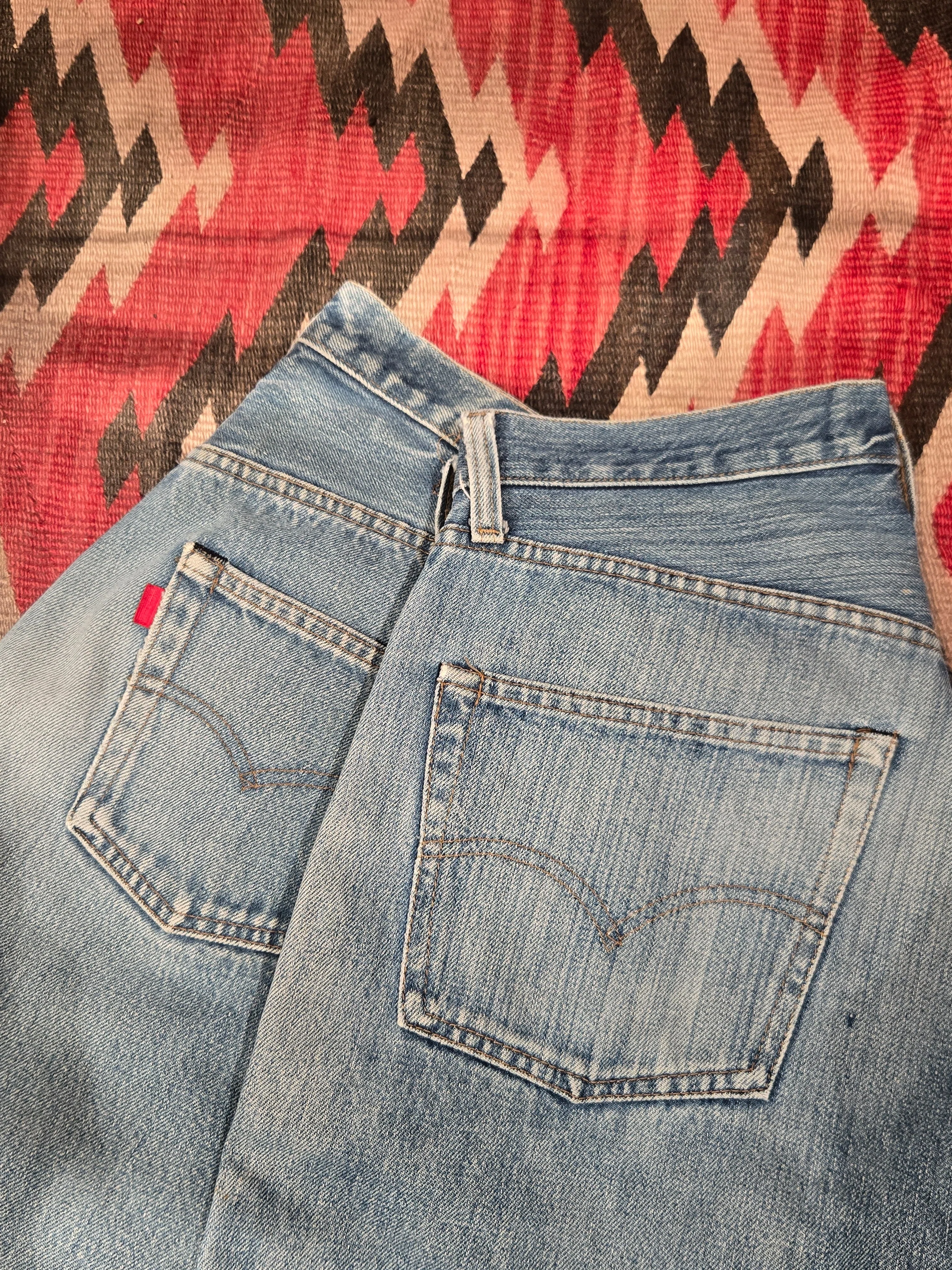 Levi's 501 66後期 ―イレギュラーな縦落ちを楽しむ―｜小倉 古着屋