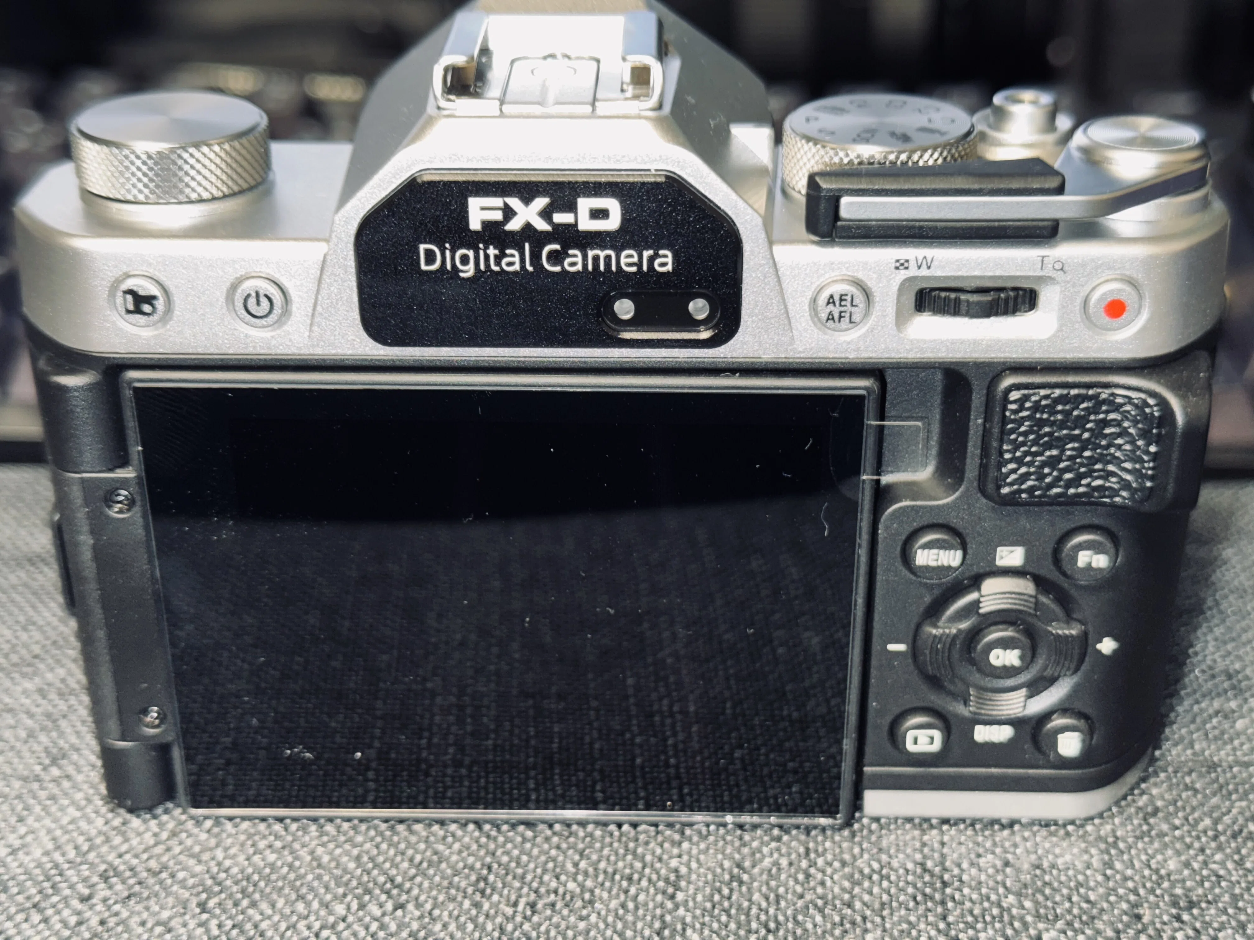 YASHICA FX-D300 コンパクトデジタルカメラ 【公式通販】
