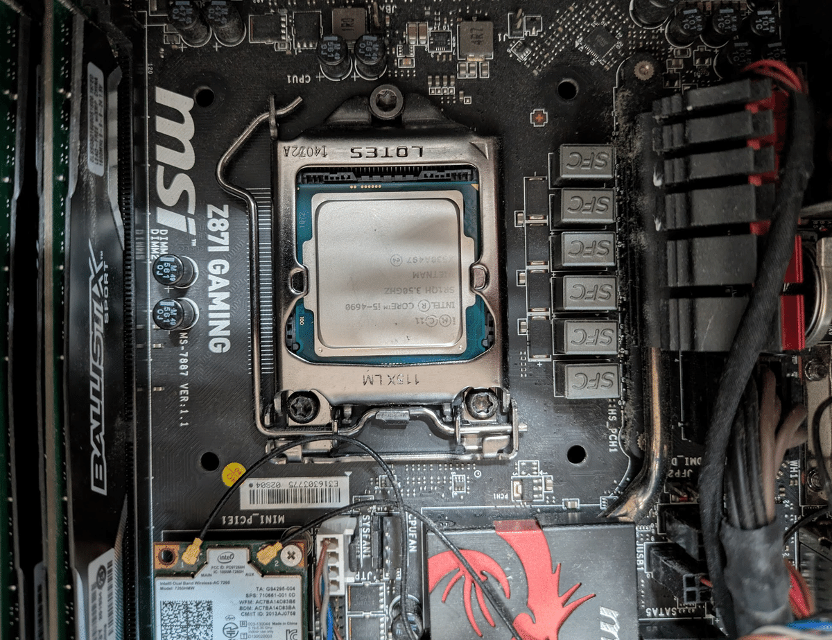 自作パソコン CPU i7 Windows10 最新10世代 Intel CPU core i7 10700K を使って初心者が自作PCを
