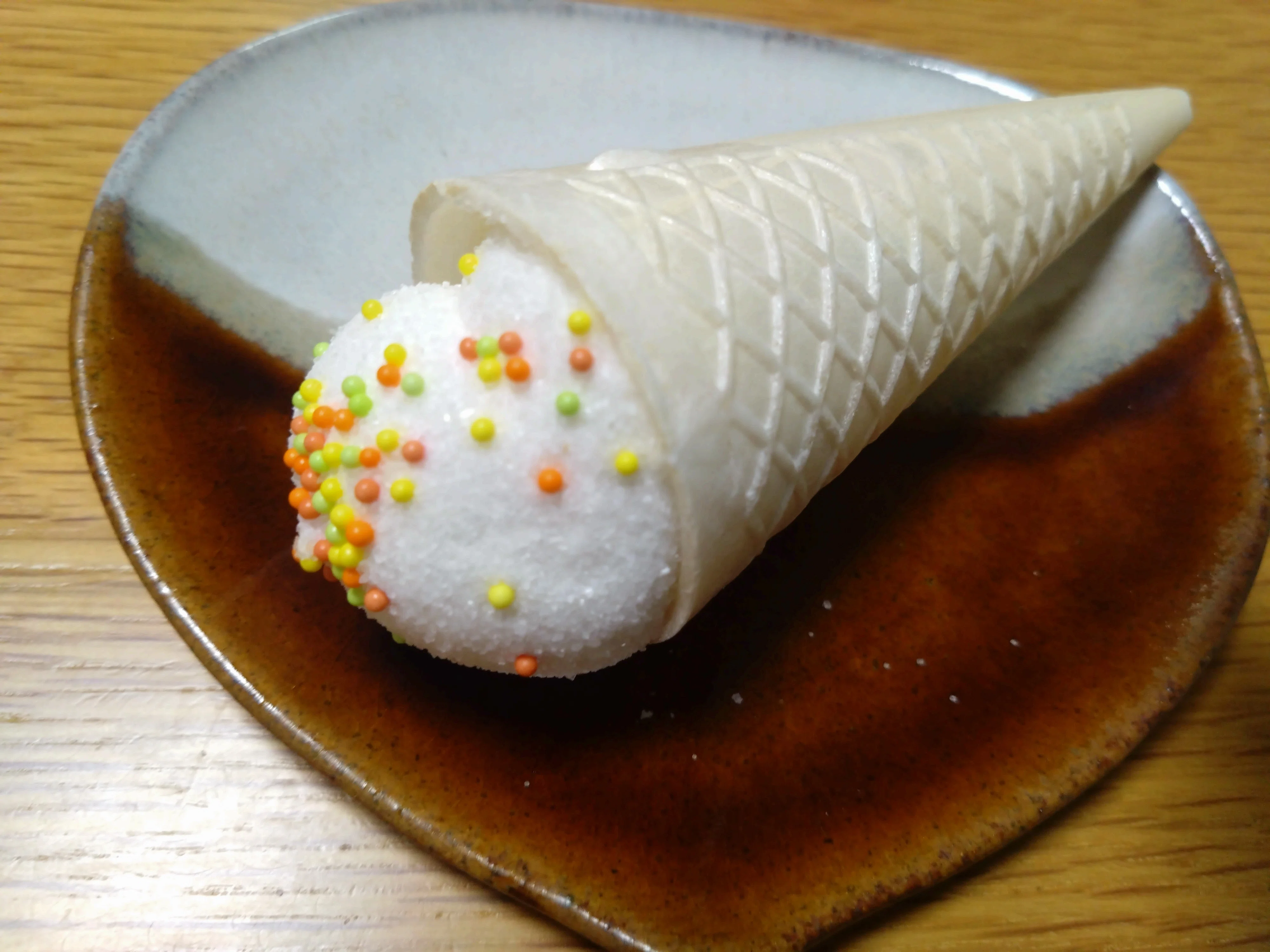 マシュマロおかし【チョコっとソフト】〜㈱やおきん〜｜土橋真（駄菓子