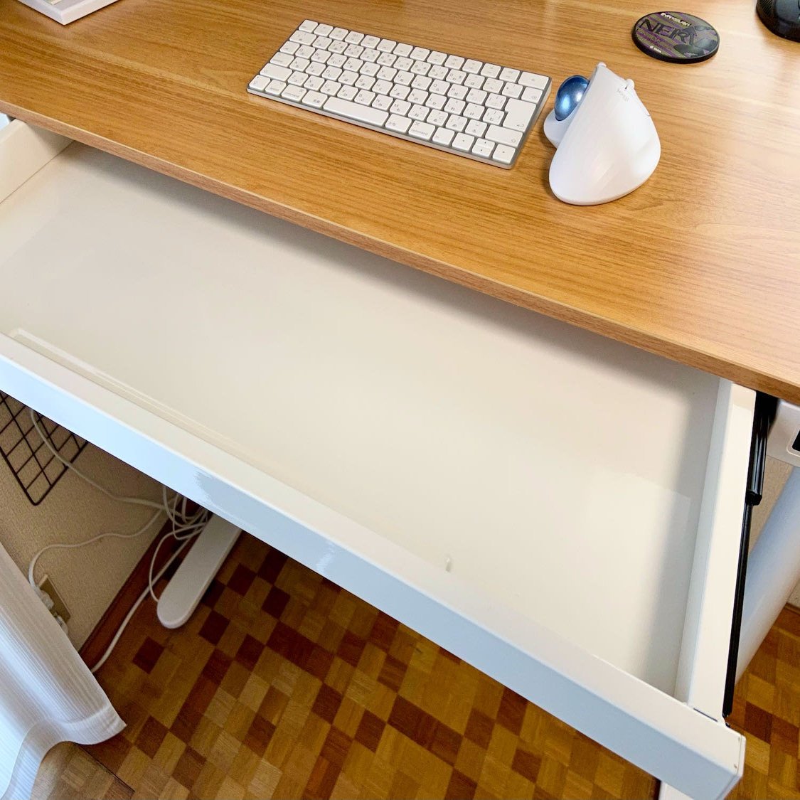 レビュー】PYKES PEAK 電動式スタンディングデスクS-200は、機能が充実