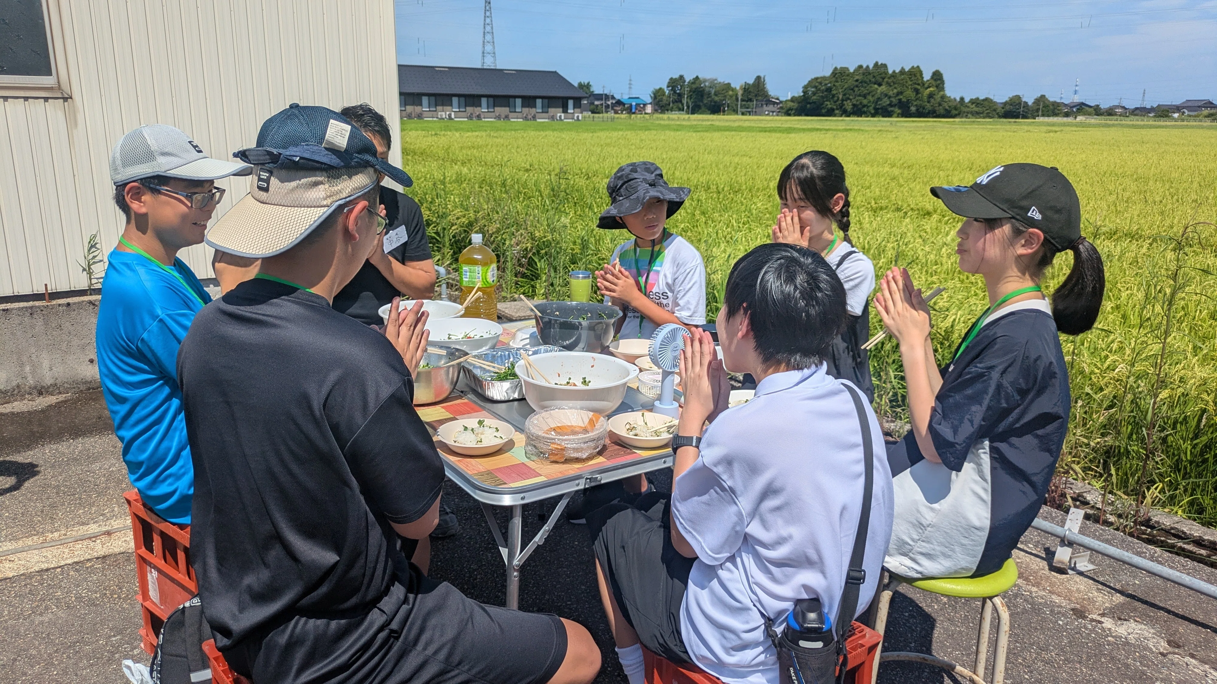 Blue富山-DAY1】射水市のスプラウト農家で学ぶ農業の課題｜Grass Family.