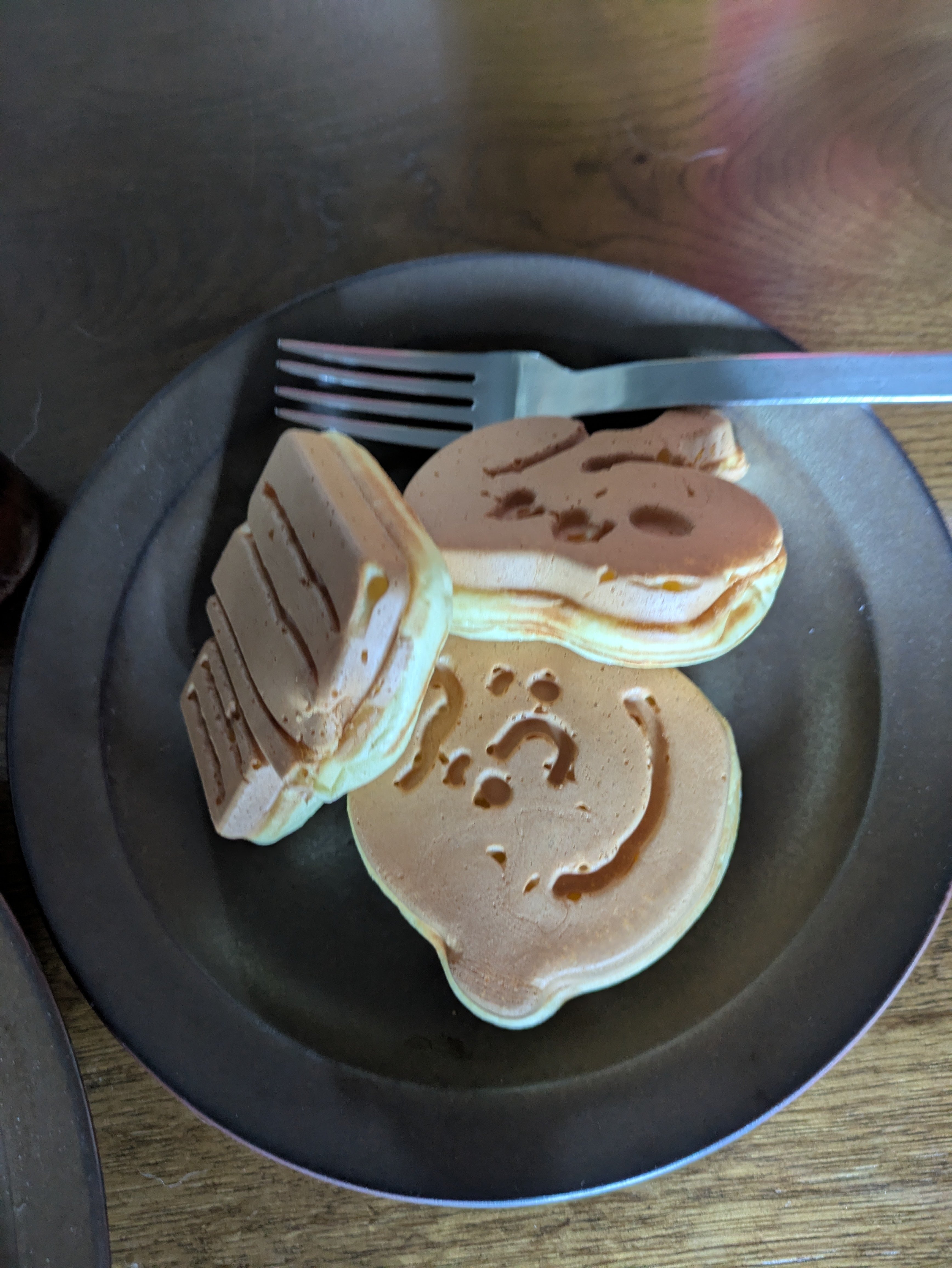 あまりにも可愛いスヌーピーのホットケーキ｜ココナツ