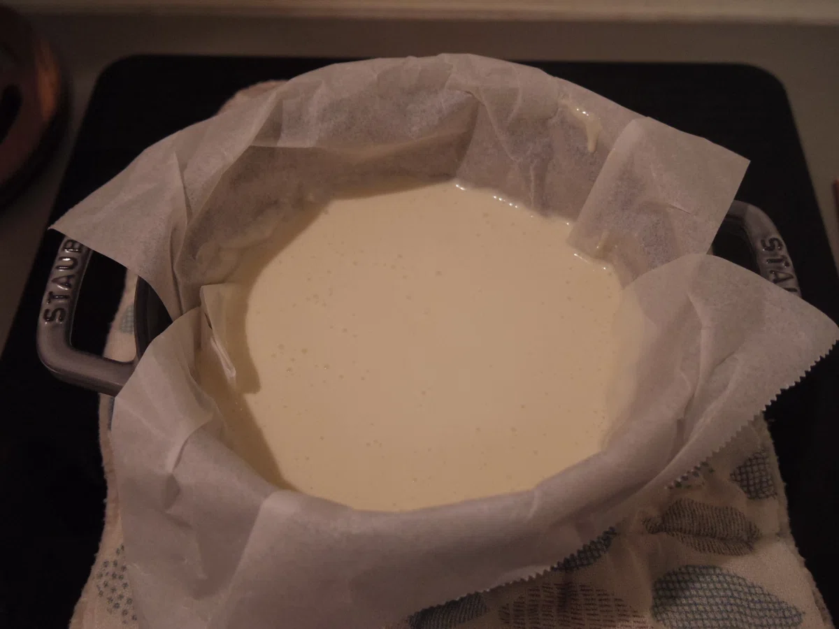 Cheescake Position Baking a Cheesecake in a STAUB|megu