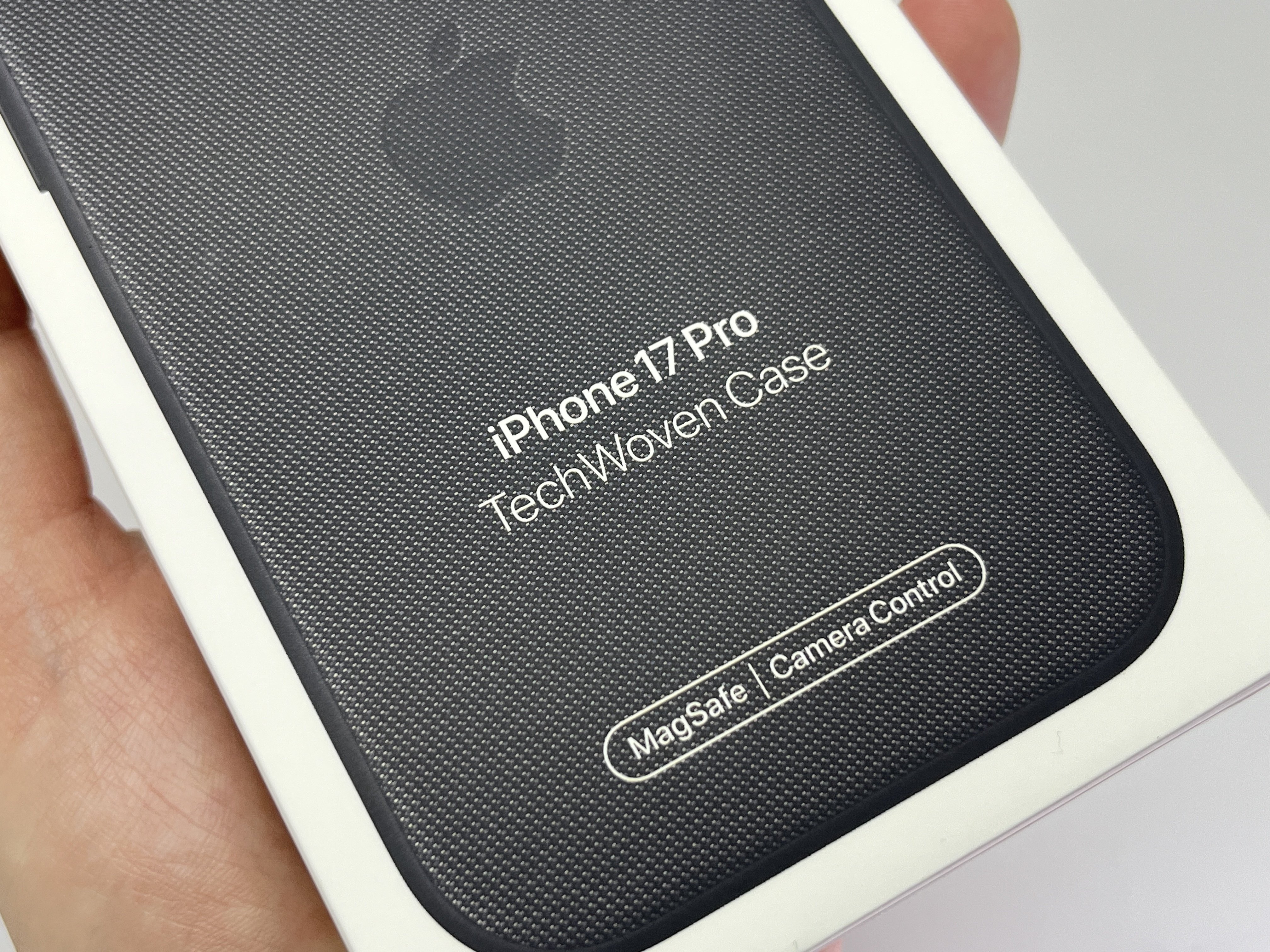 iPhone 17 Pro テックウーブンケース（ブラック）のレビュー