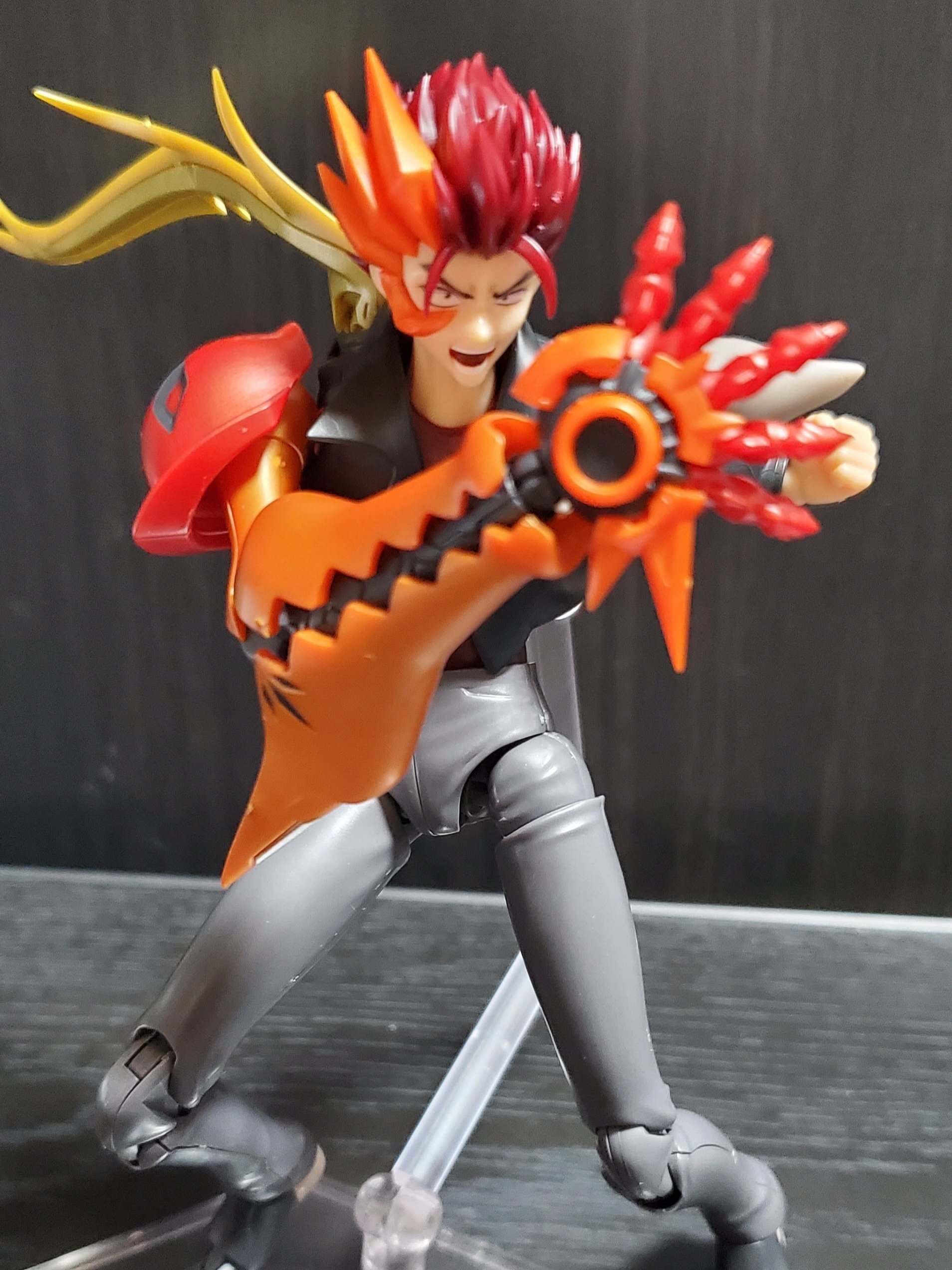 カズマ　(シェルブリッド第二形態) プロモ 男の義務教育！熱血アニメ「スクライド」より、カズマがシェル