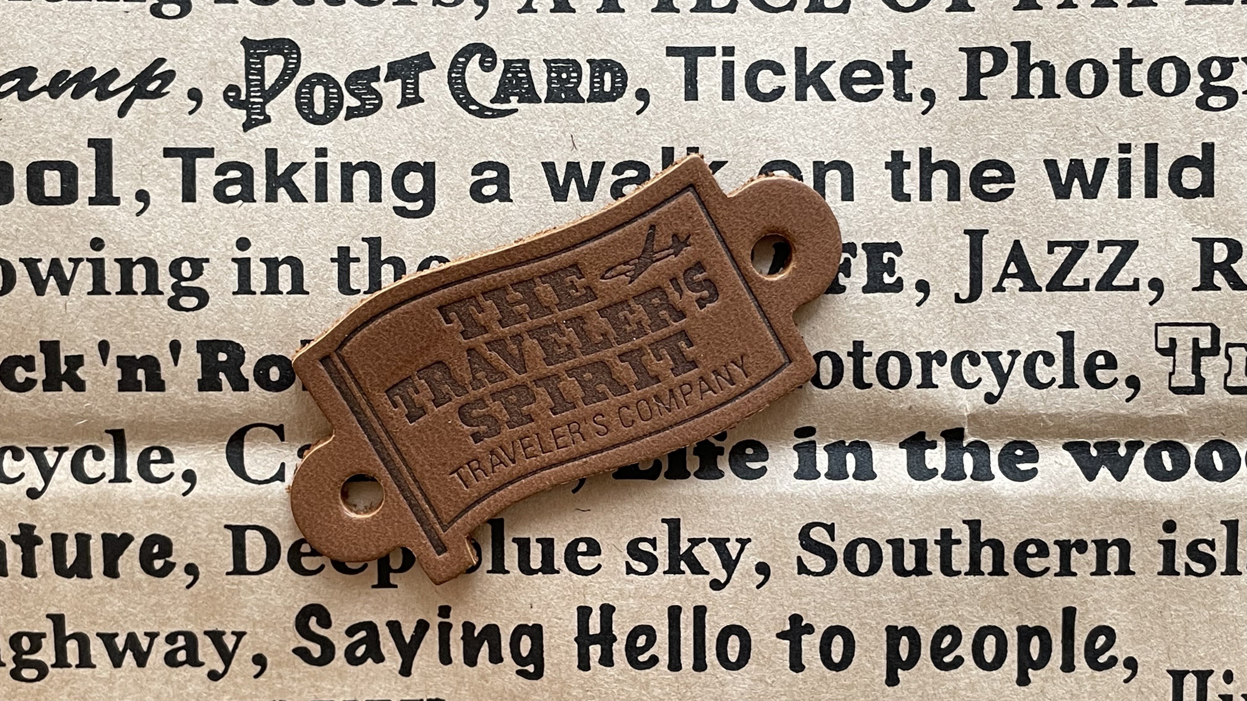 トラベラーズノート 2026ダイアリー購入特典のレザータグ｜Saori's Journal