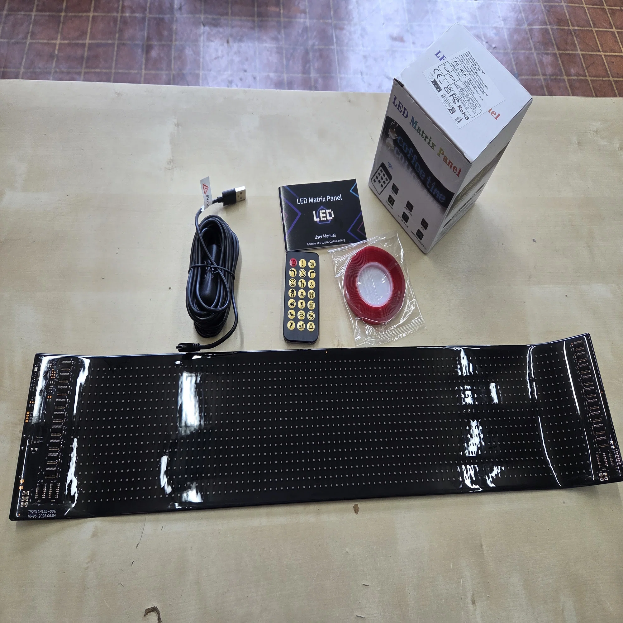 LED マトリックスピクセルパネルライト（デビルアイ）｜有)越谷電器