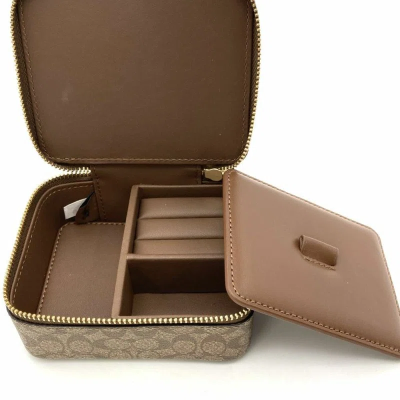 The ABCs of Jewelry Cases: COACH Purchase - Gold Plaza Takatsuki