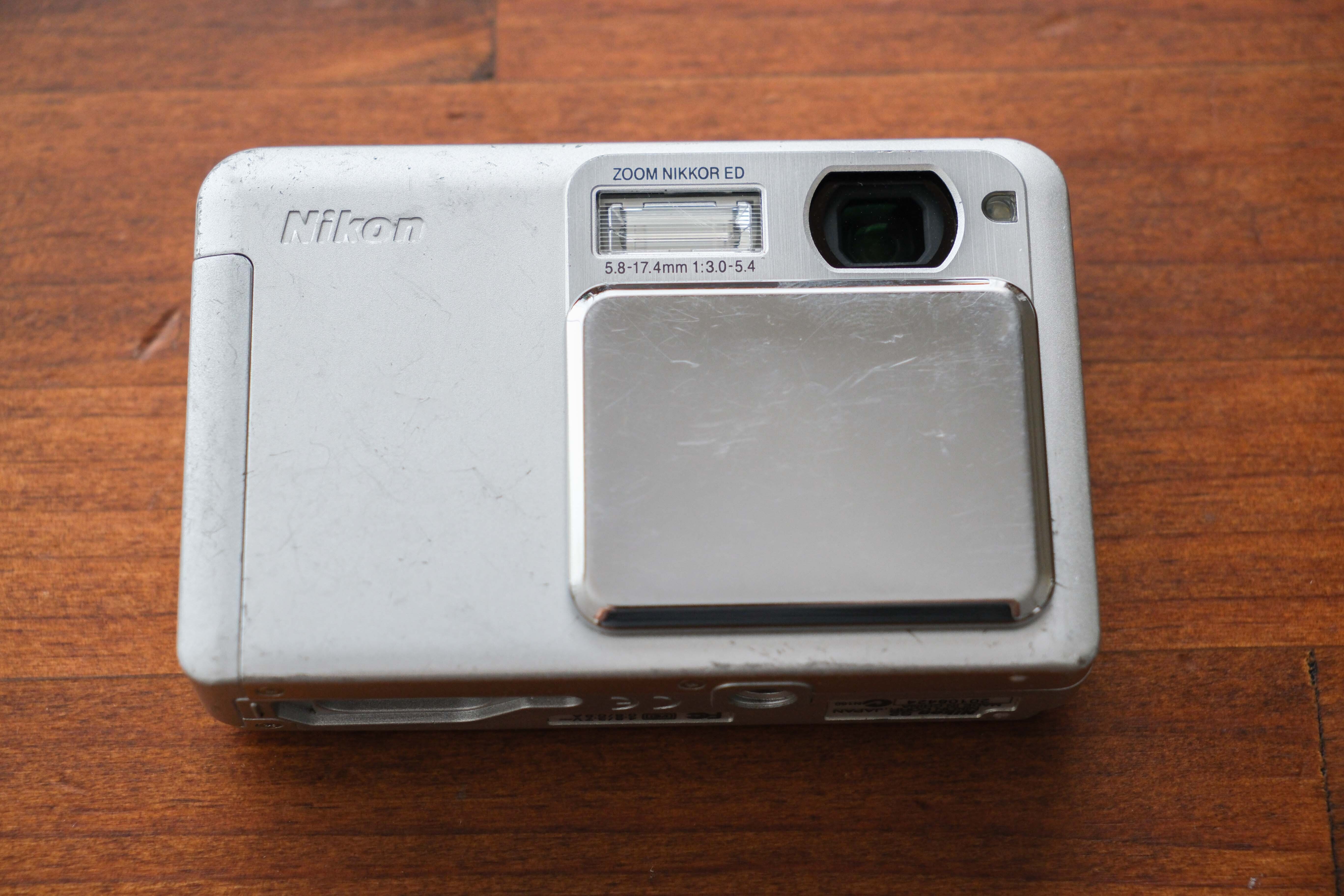 Nikonニコン COOLPIX S2 デジタルカメラ 動作確認済 C999 Nikon ニコン COOLPIX S2 オールドコンデジ コンパクトデジタル