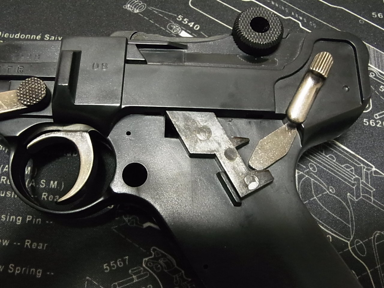 懐かしのトイガン 分解note その9 ファルコントーイ(FTC) ルガーP08