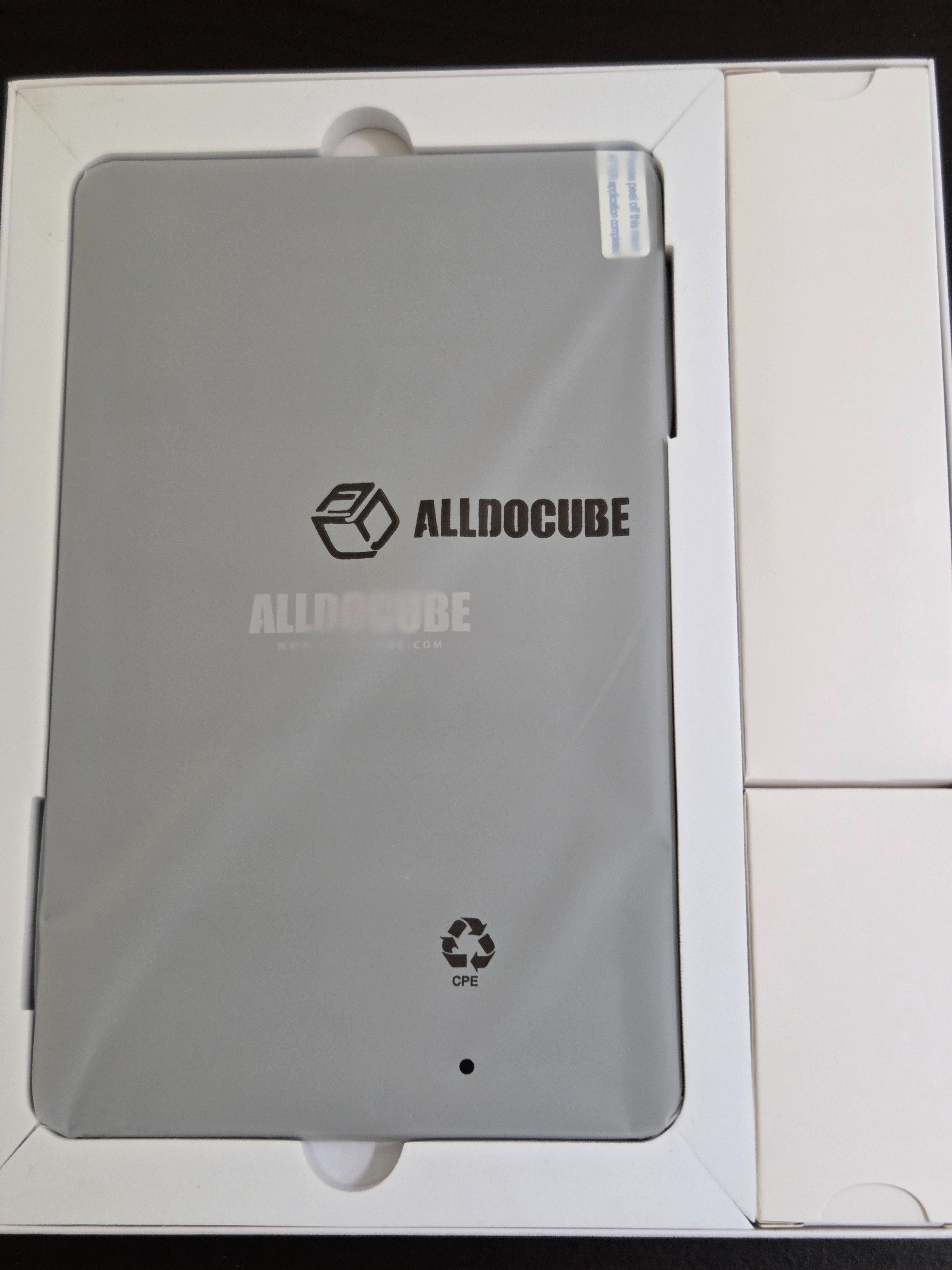 ALLDOCUBE iPlay 70 mini proを買った♪（液晶不具合で返品返金済み